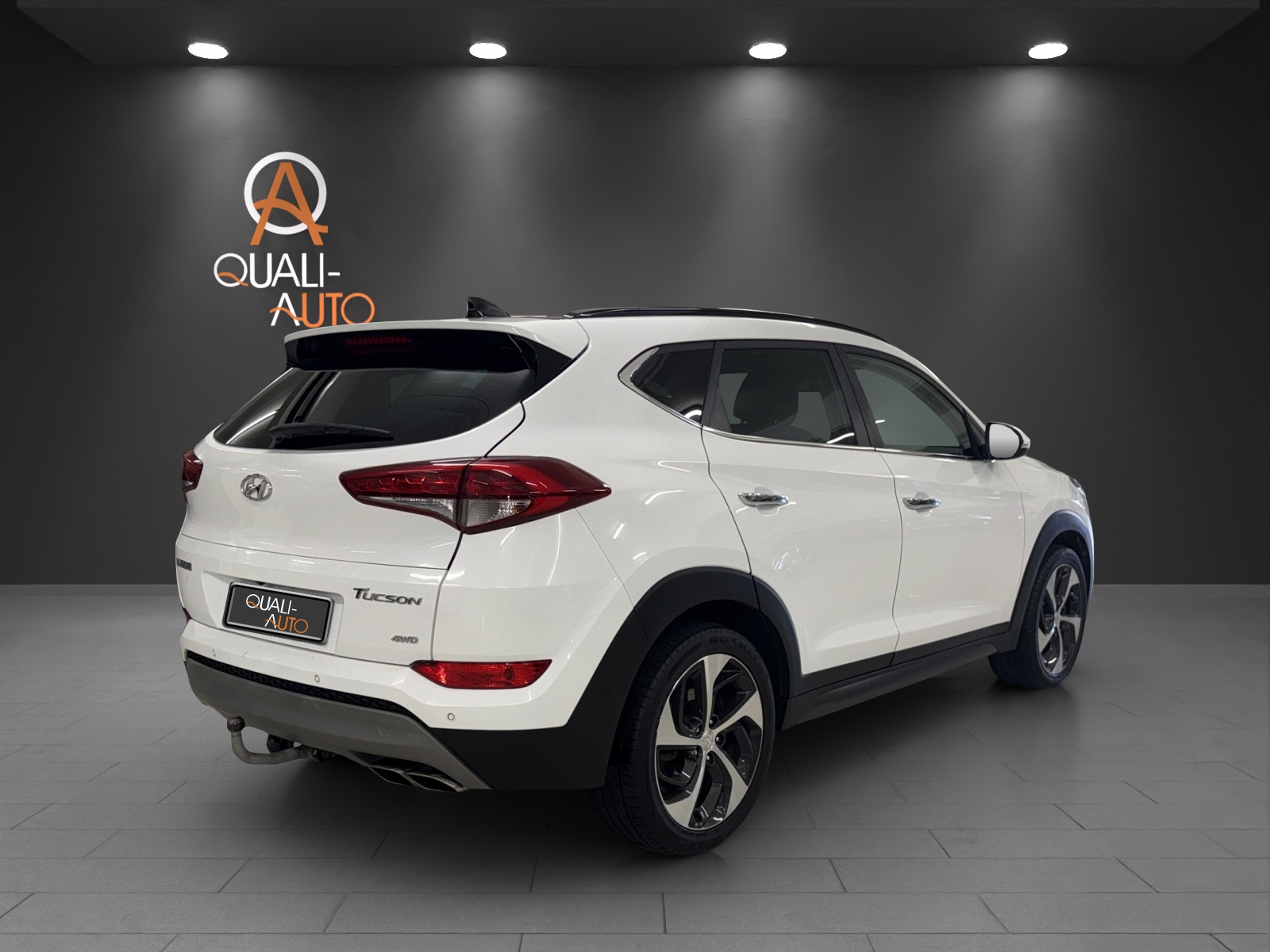 HYUNDAI Tucson 2.0 CRDI Vertex 4WD Automatic-image-5