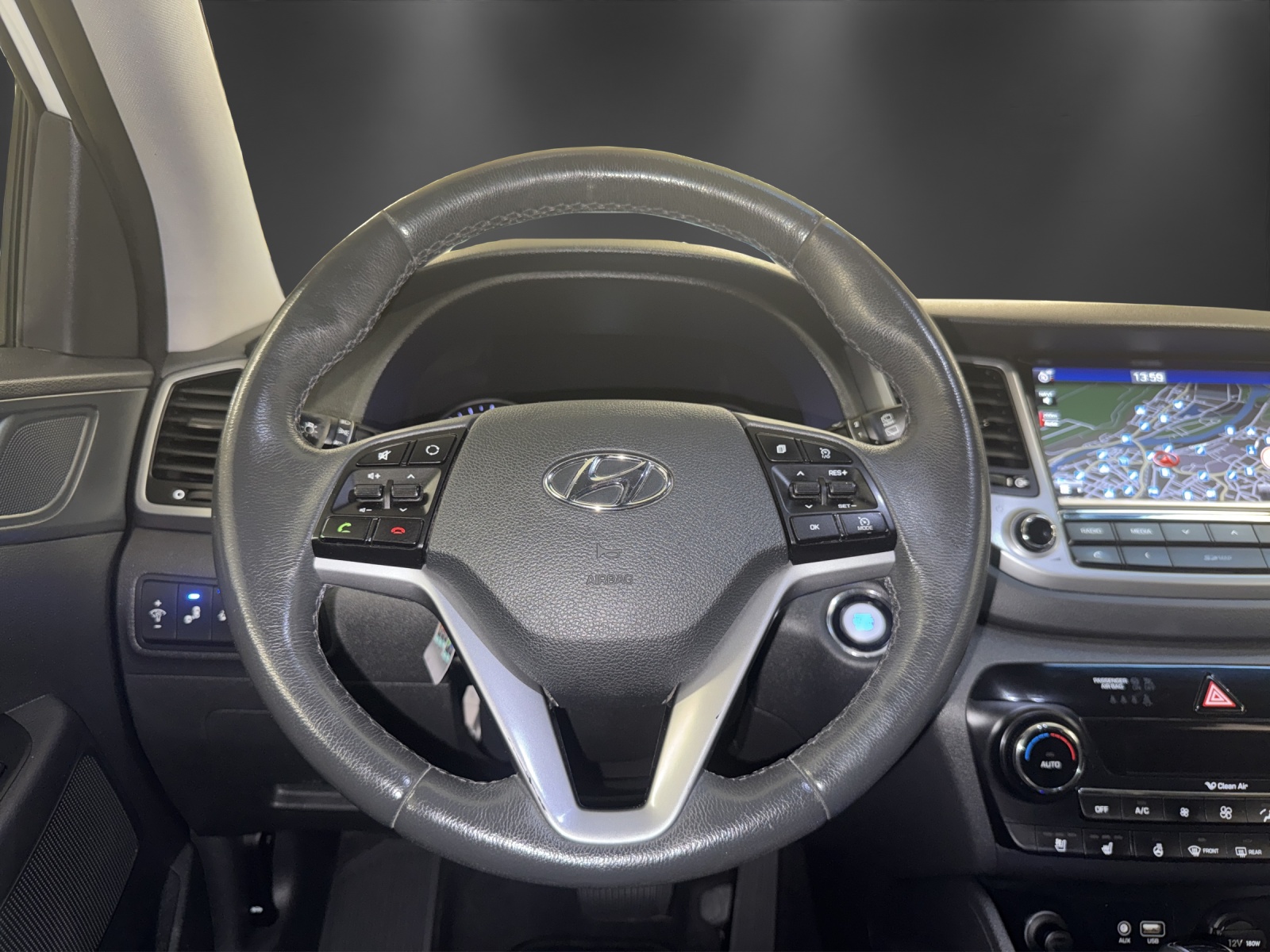 HYUNDAI Tucson 2.0 CRDI Vertex 4WD Automatic-image-12