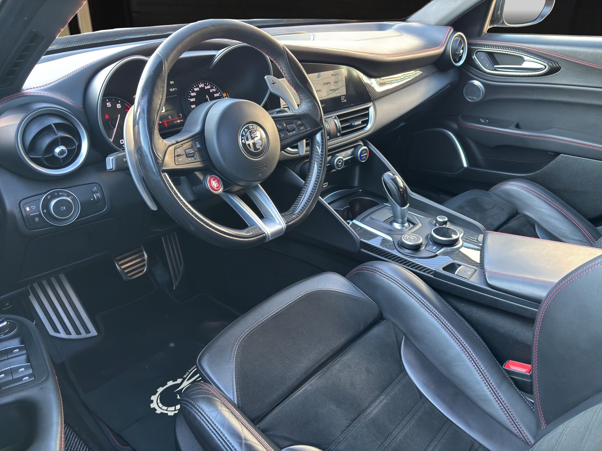 ALFA ROMEO Giulia 2.9 V6 Biturbo Quadrifoglio-image-8