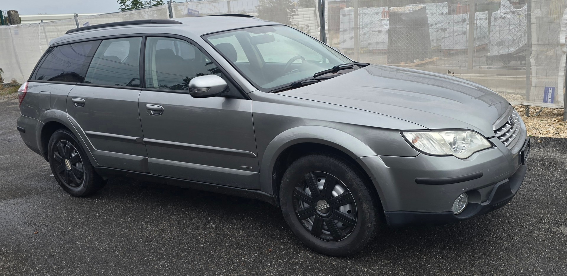 SUBARU Outback 2.5i AWD Comfort De Luxe Automatic-image-1