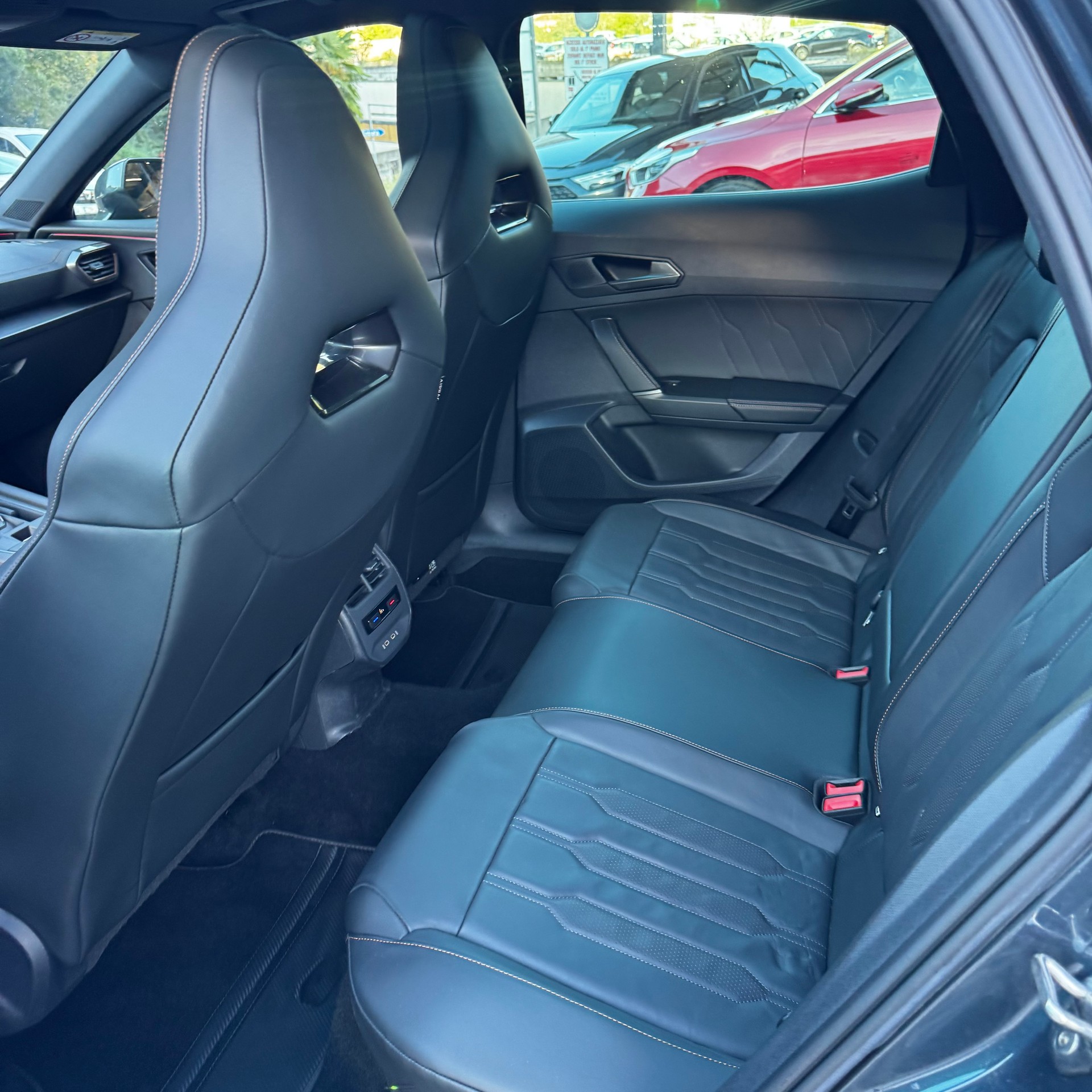 CUPRA Formentor 1.4 e-HYBRID pHEV VZ DSG-image-9