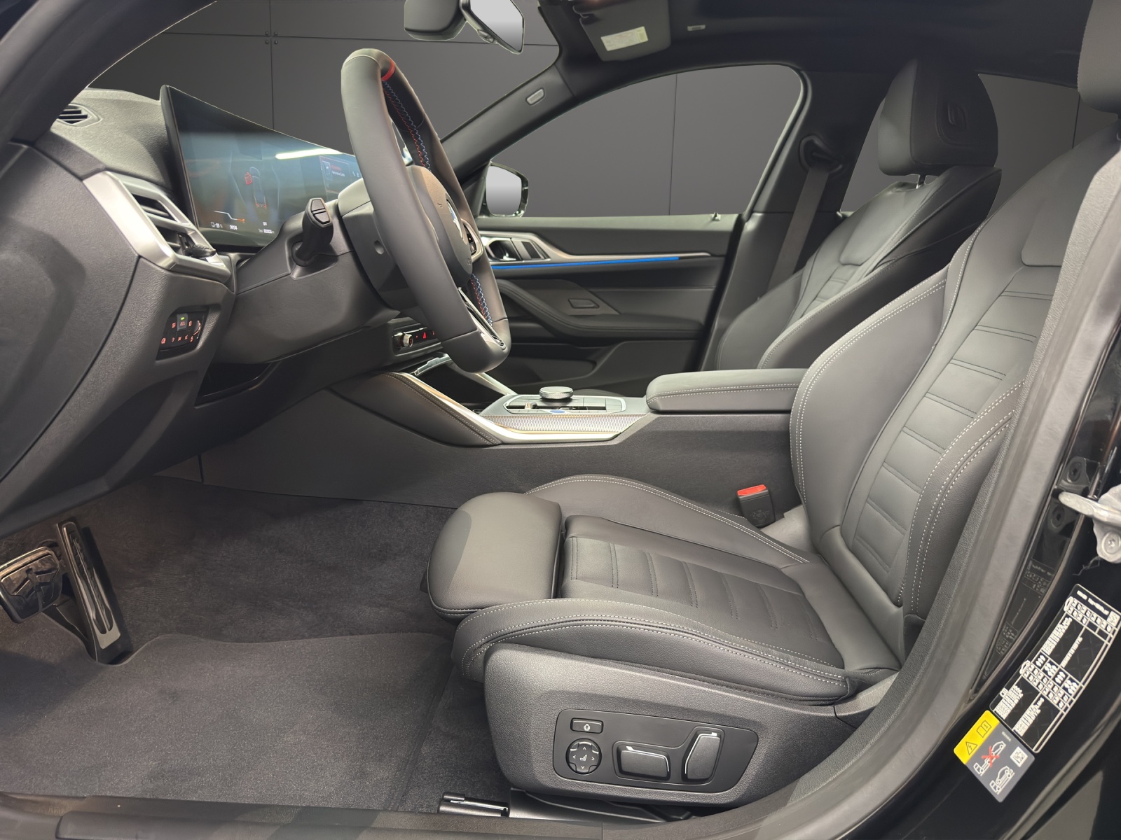 BMW i4 M60-image-6