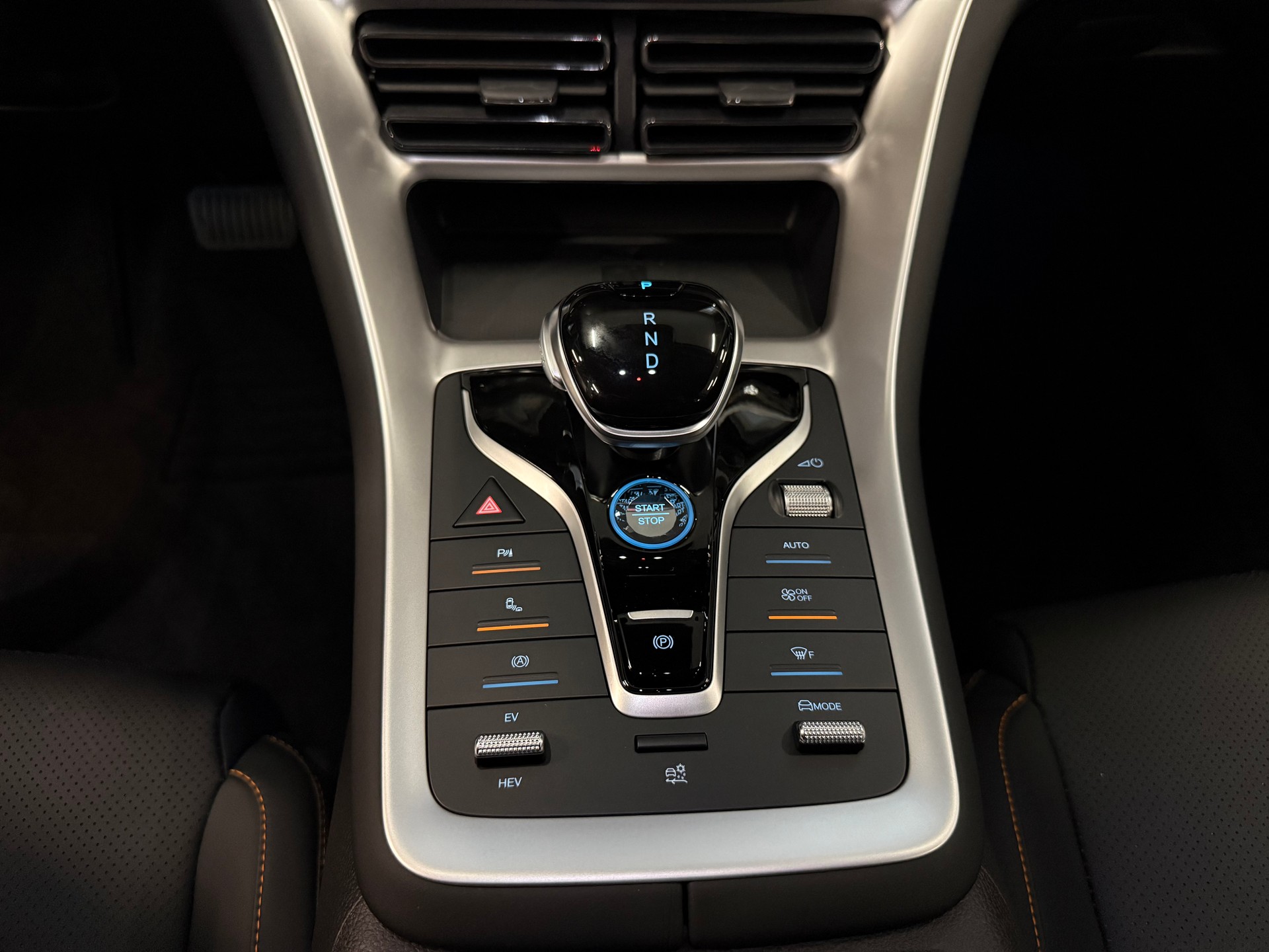 BYD Sealion 5 DM-i Design-image-24