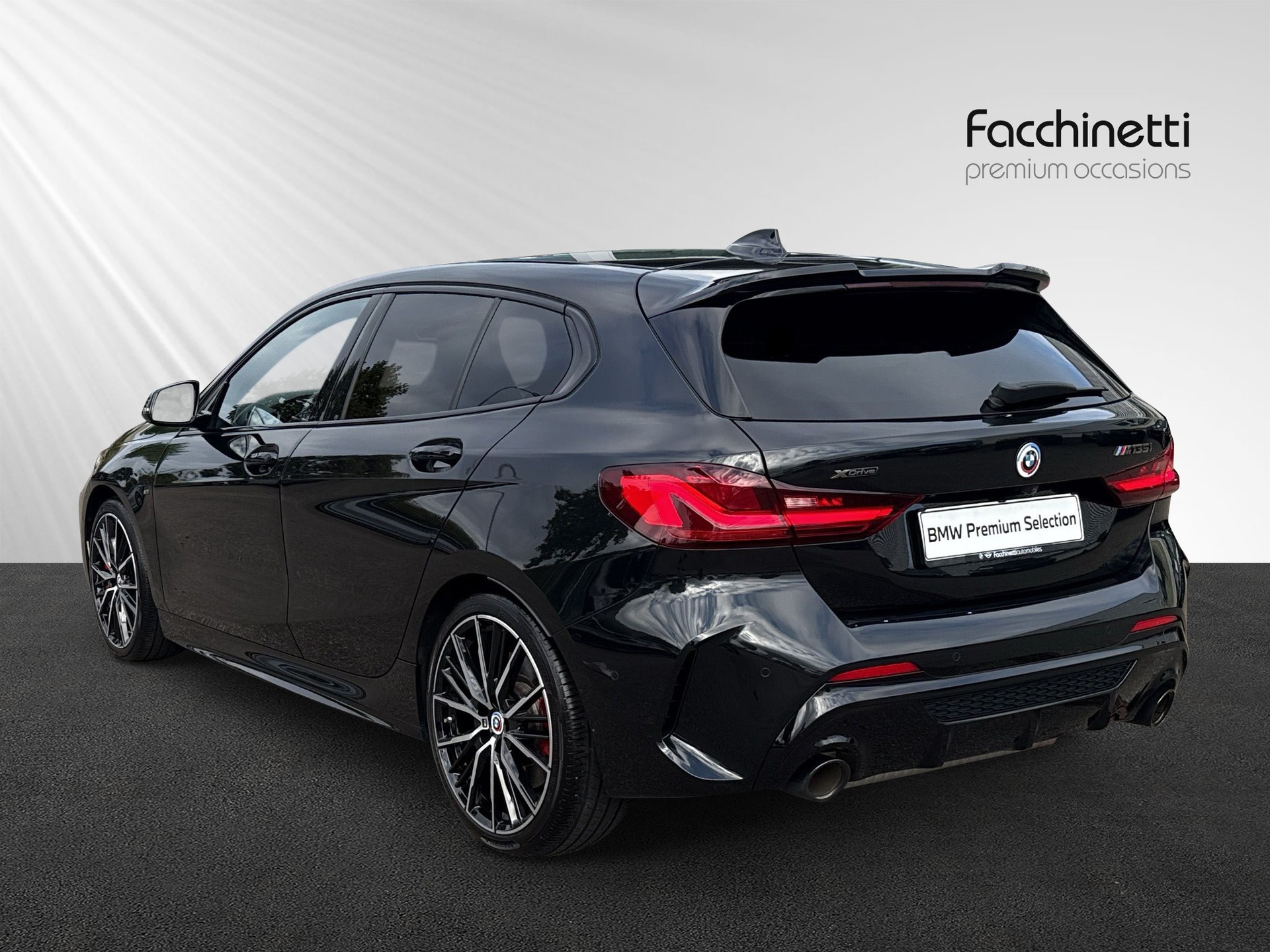 BMW M135i xDrive M Sport Pro Steptronic-image-2