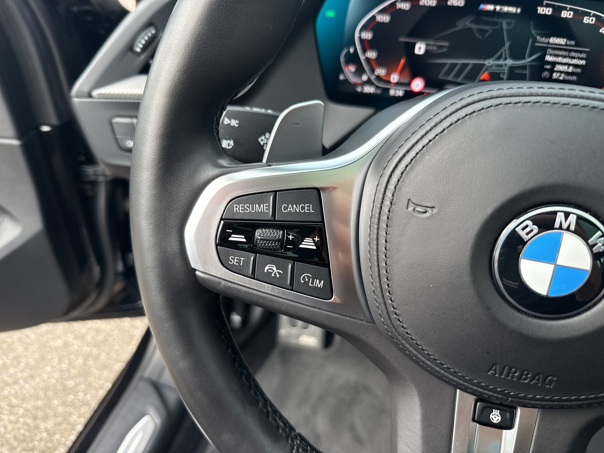 BMW M135i xDrive M Sport Pro Steptronic-image-14