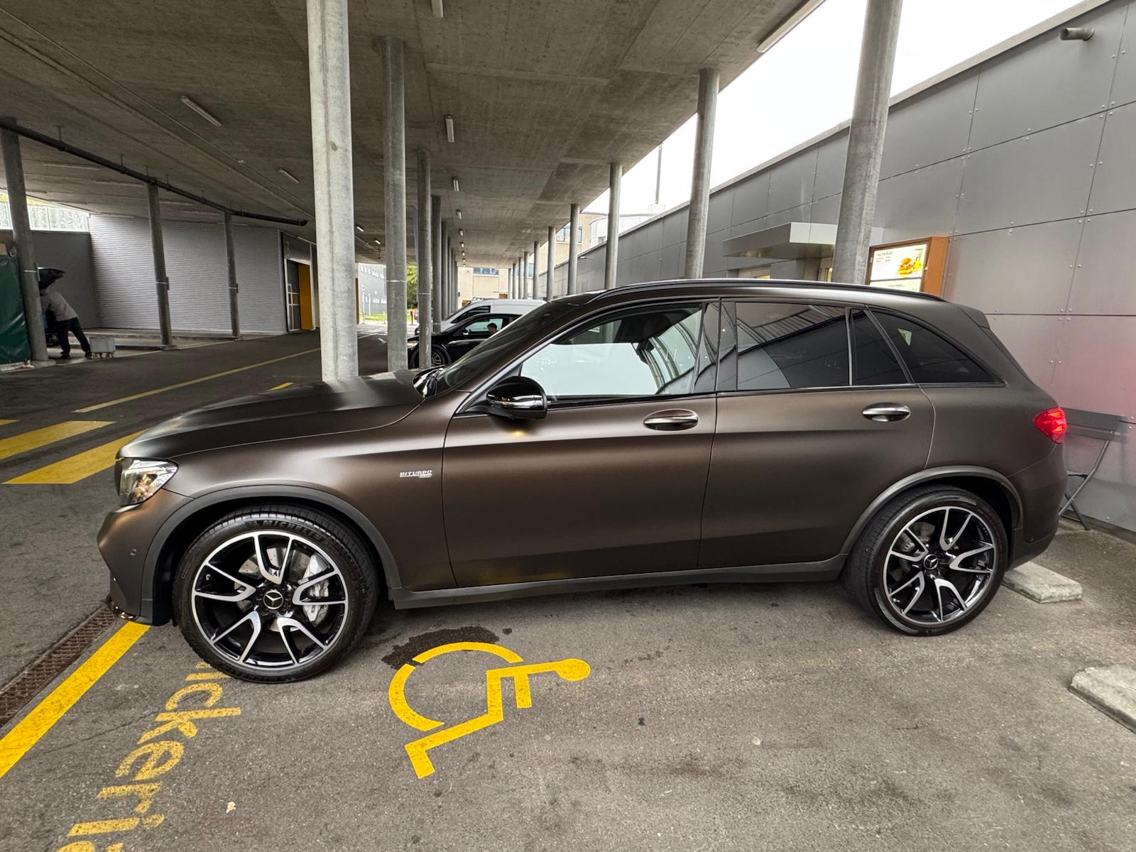 MERCEDES-BENZ GLC 43 AMG 4m-image-4
