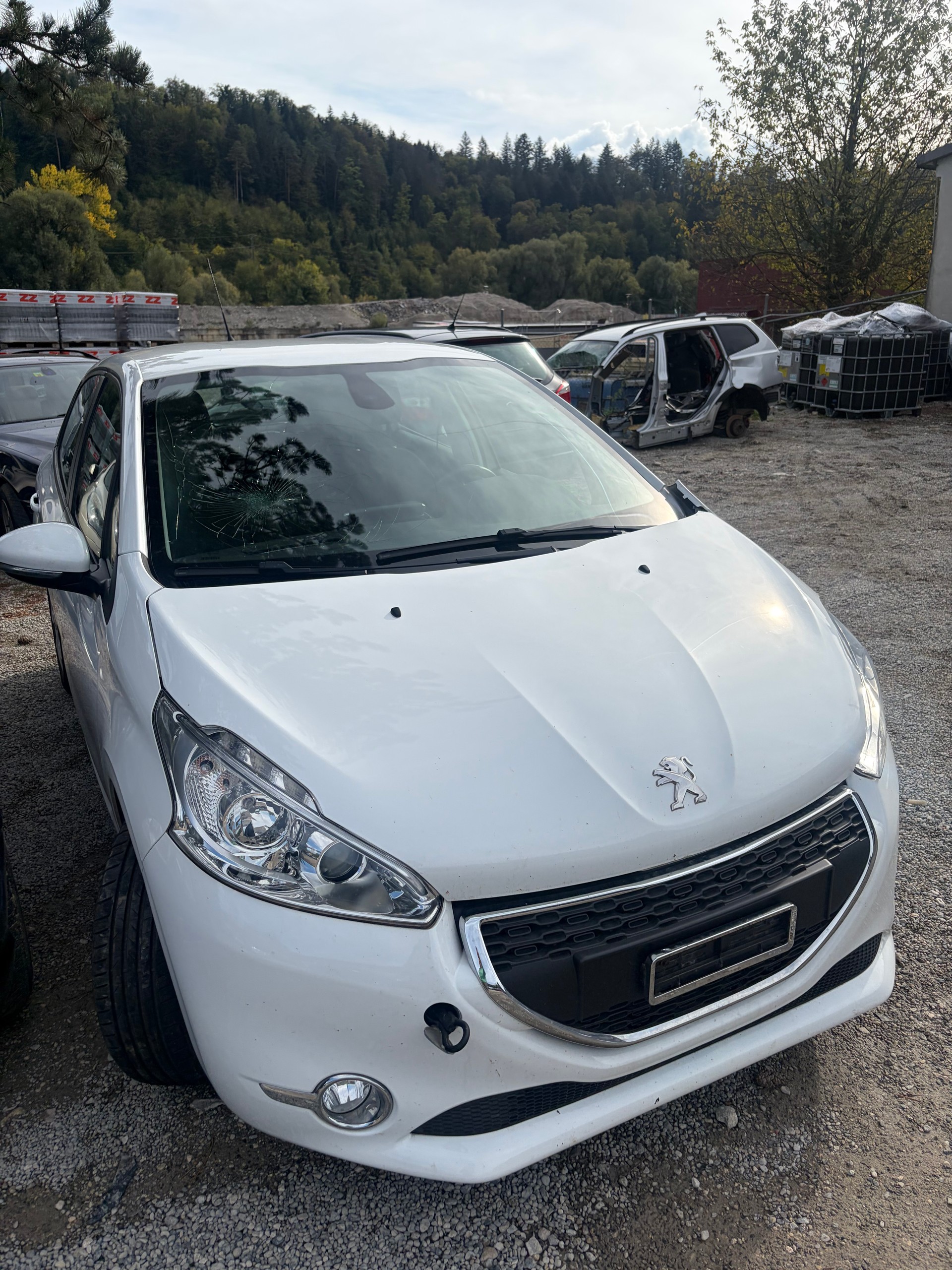PEUGEOT 208 1.2 VTI Access-image-9