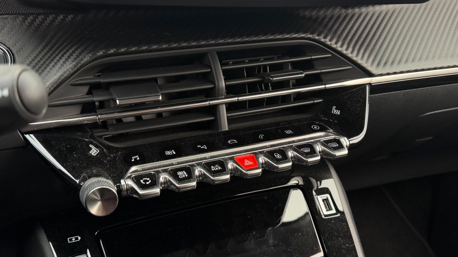 PEUGEOT 208 Elektrik GT-image-15