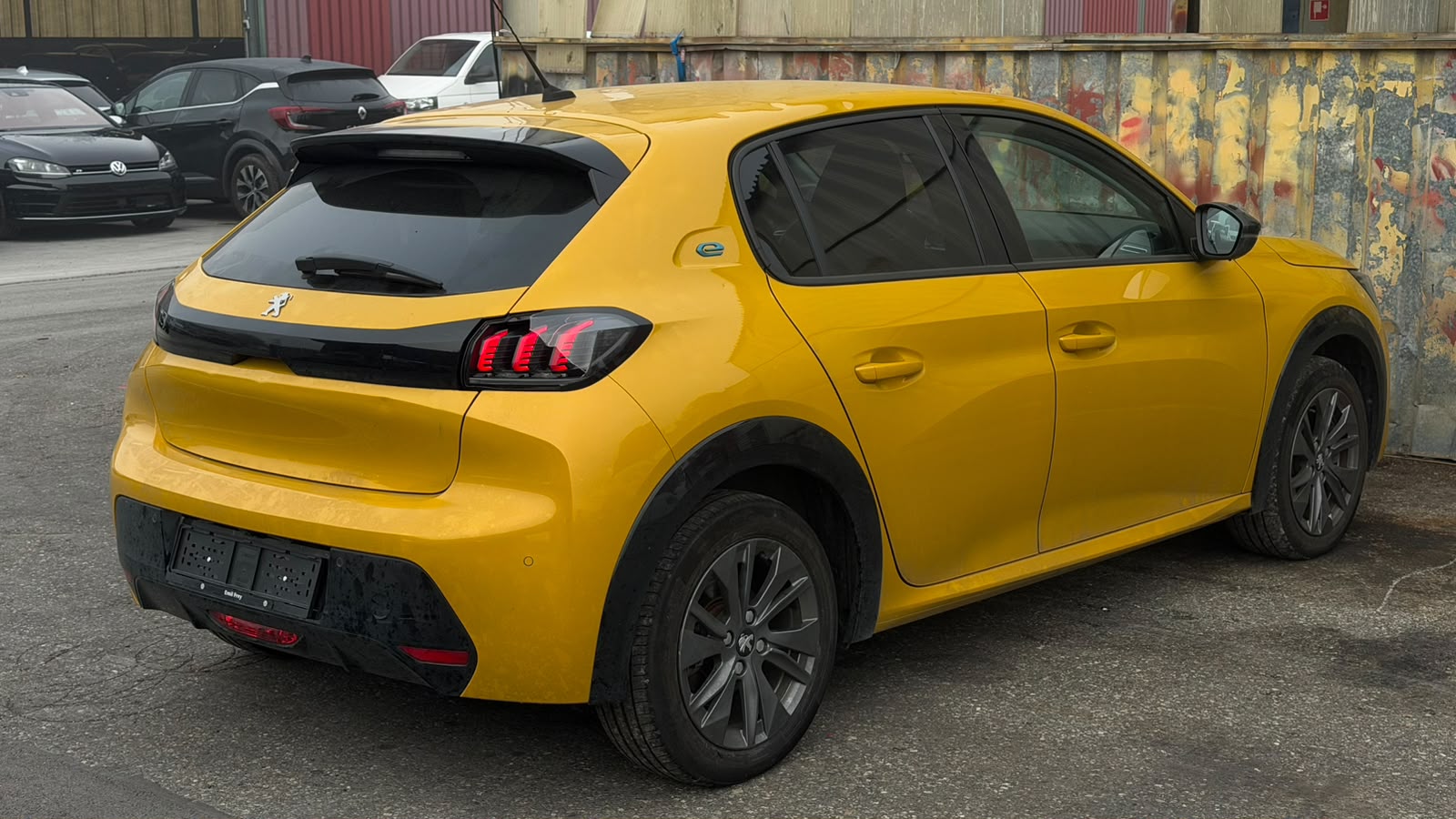 PEUGEOT 208 Elektrik GT-image-6