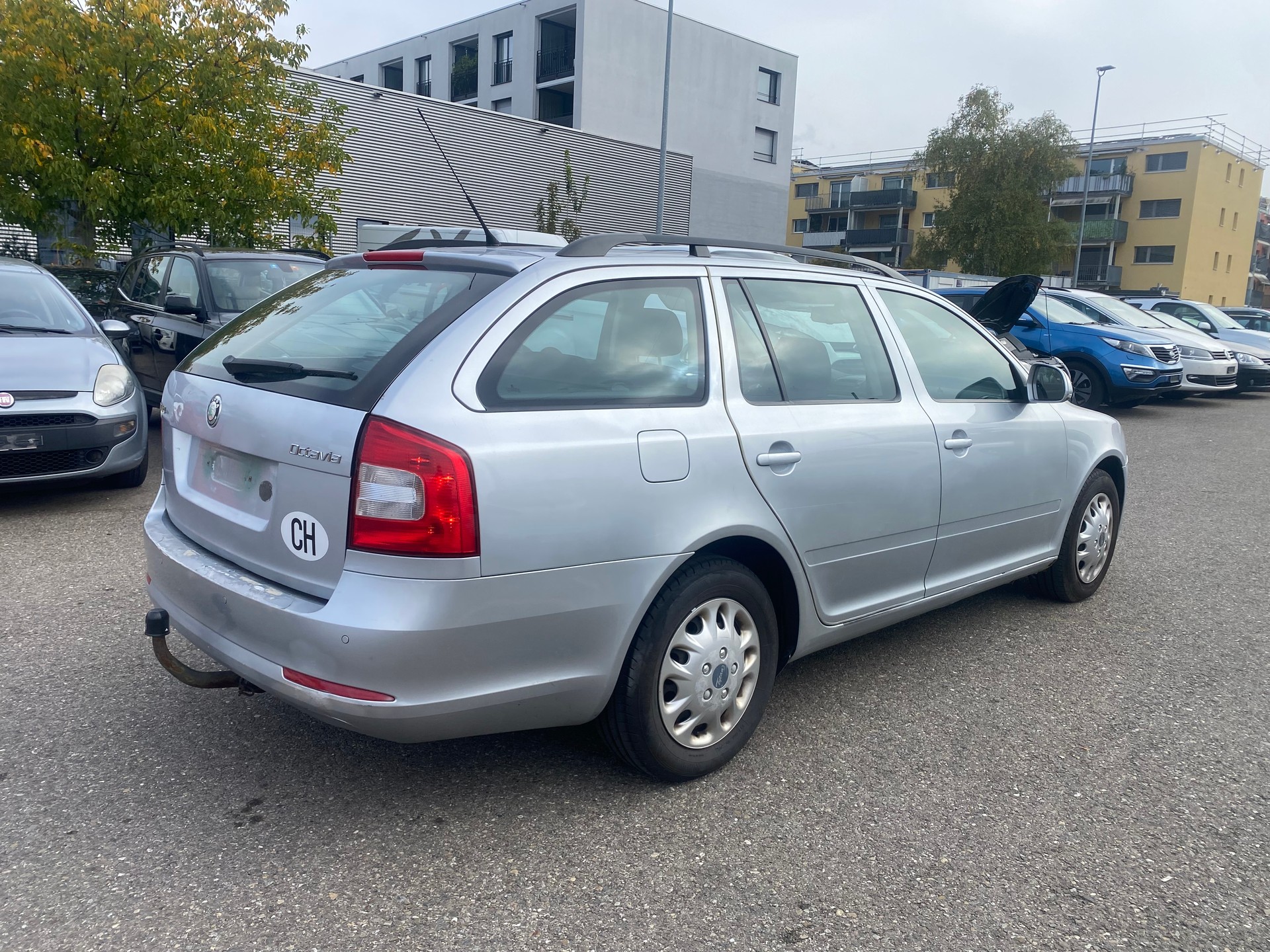 SKODA Octavia Combi 1.9 TDI Swiss Adventure 4x4-image-5