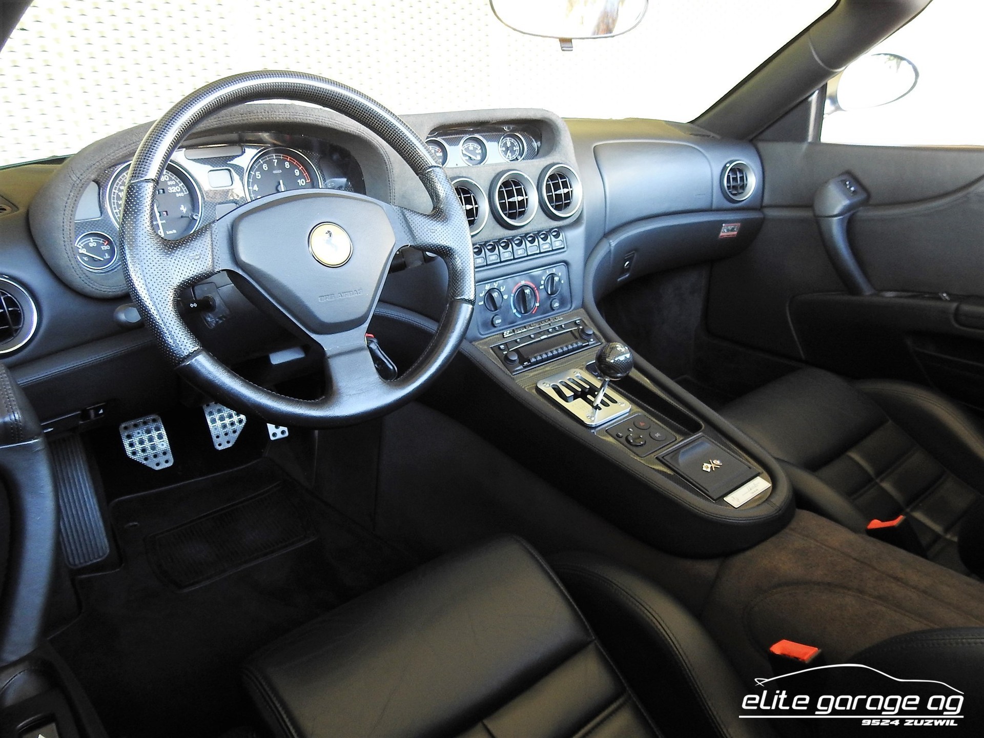 FERRARI F550 BARCHETTA-image-9