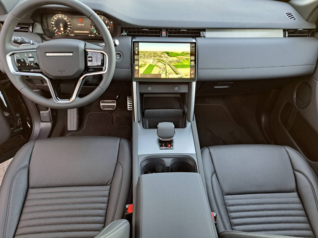 LAND ROVER Discovery Sport 2.0 I4 250cv Dynamic SE (7 places)-image-11