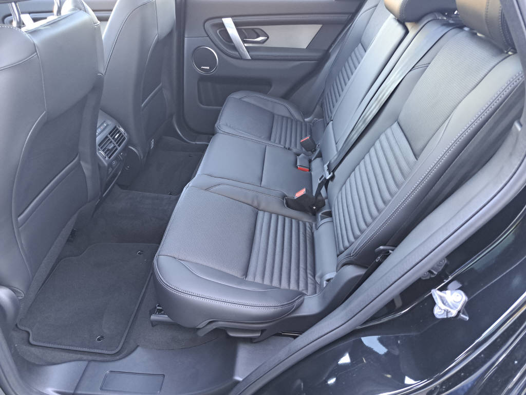 LAND ROVER Discovery Sport 2.0 I4 250cv Dynamic SE (7 places)-image-8