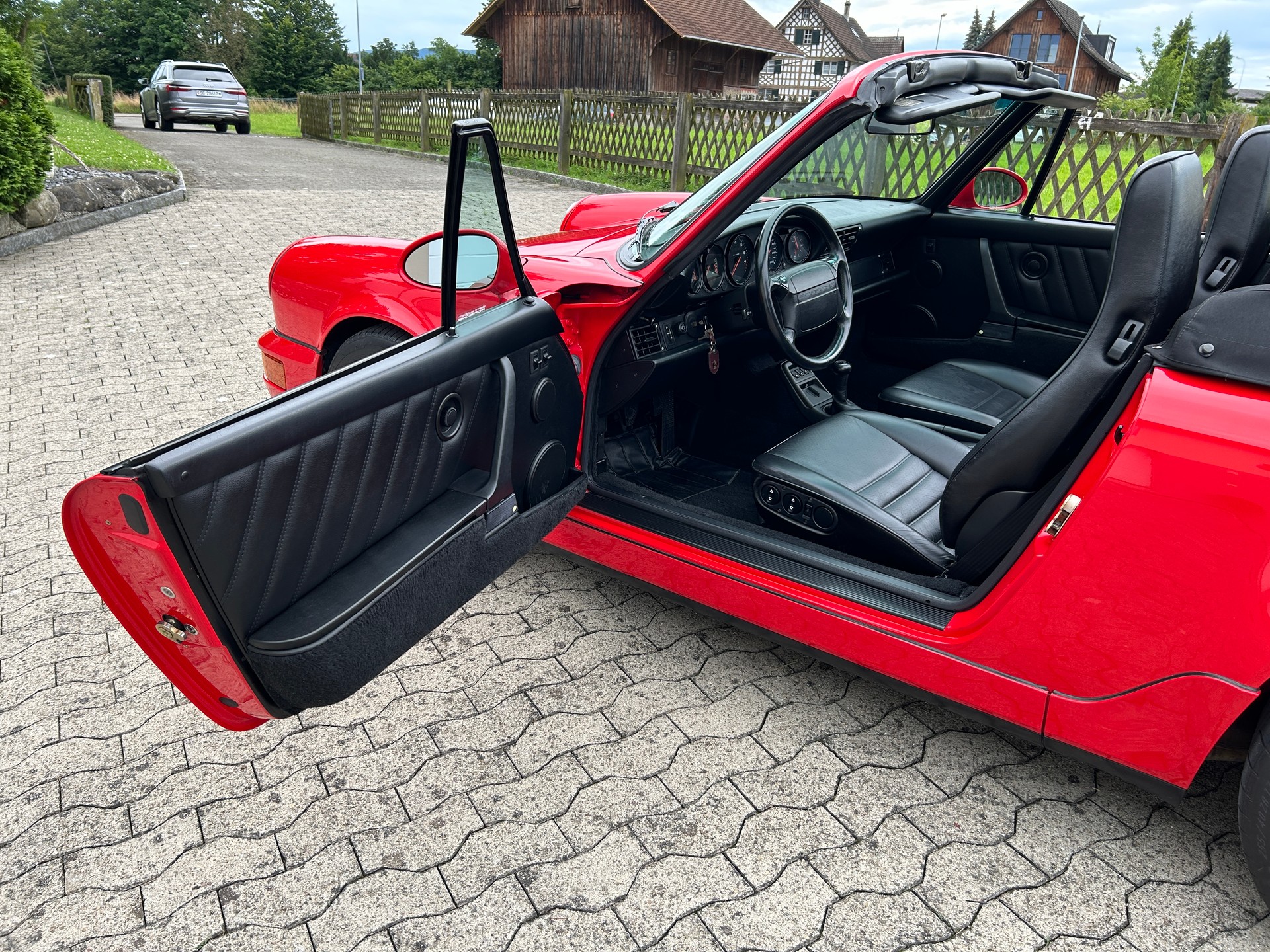 PORSCHE C2-image-7