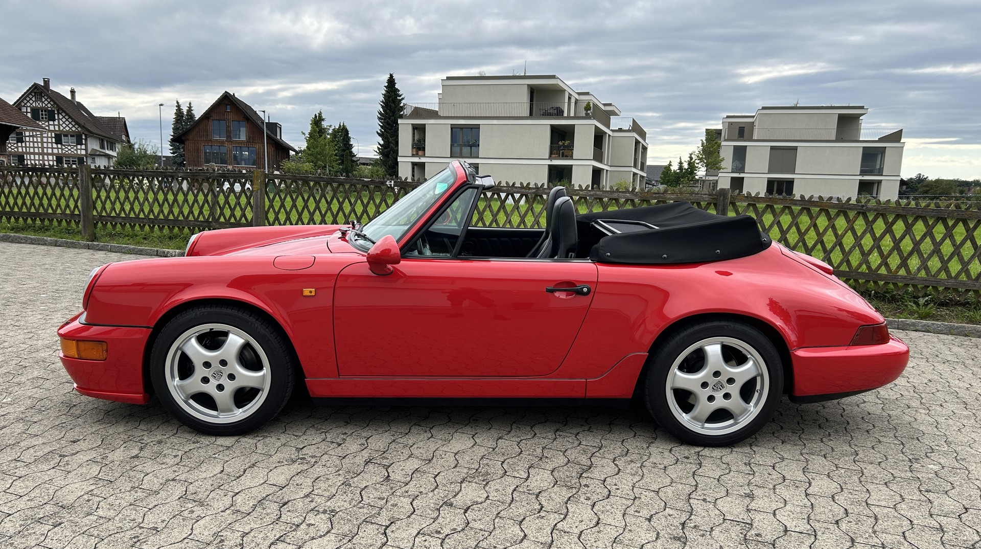 PORSCHE C2-image-1