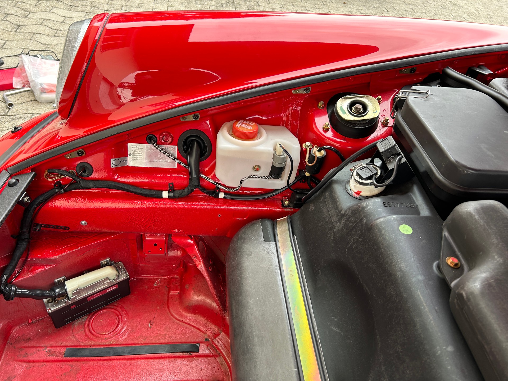 PORSCHE C2-image-12