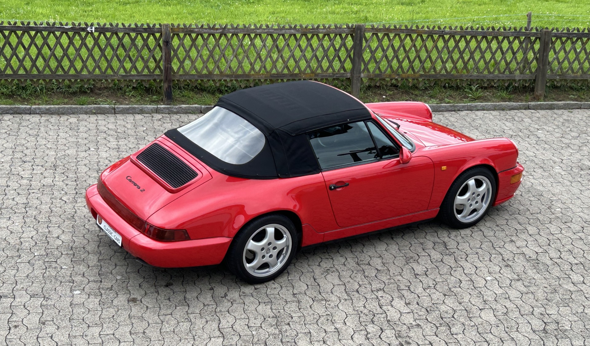 PORSCHE C2-image-15