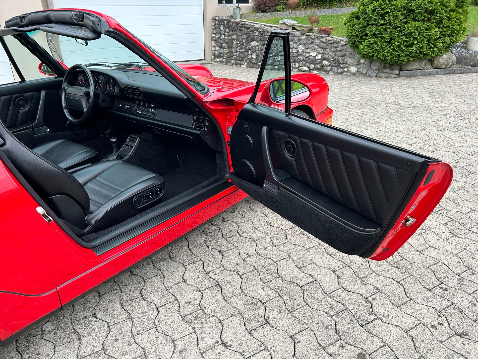 PORSCHE C2-image-8