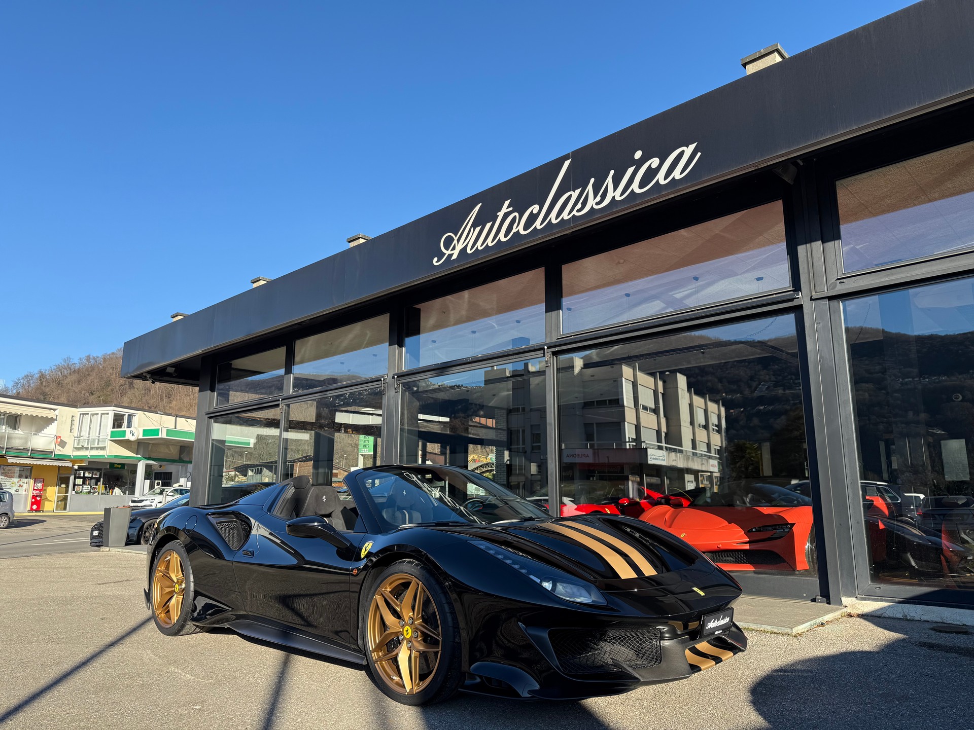 FERRARI 488 Pista Spider 3.9 V8-image-5