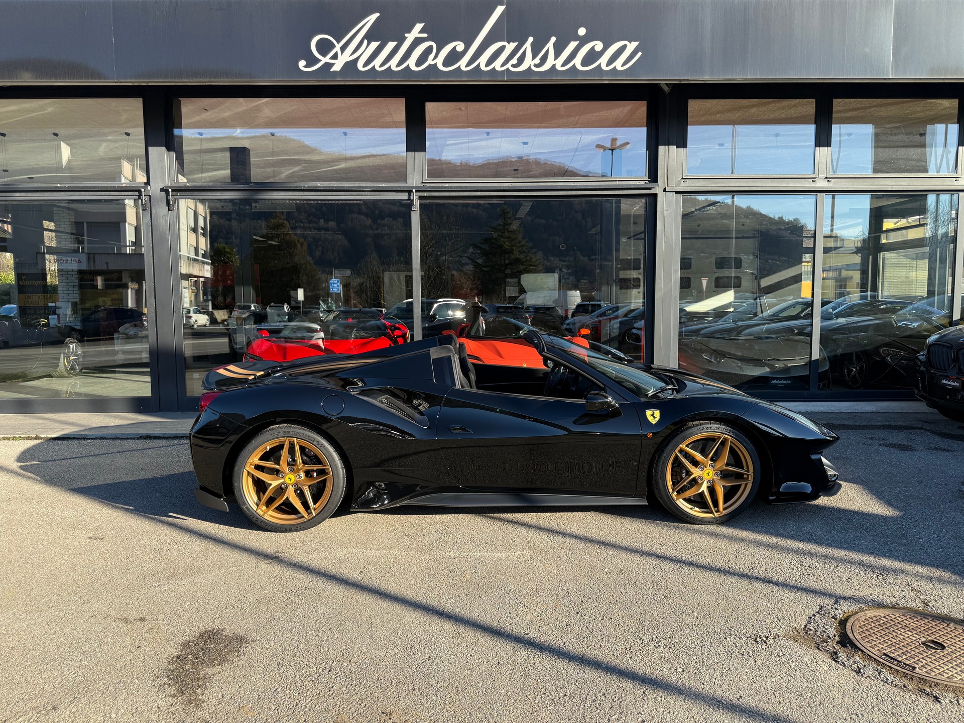 FERRARI 488 Pista Spider 3.9 V8-image-3