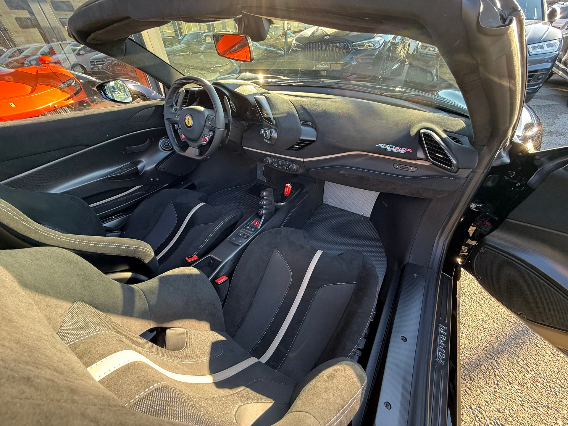 FERRARI 488 Pista Spider 3.9 V8-image-14
