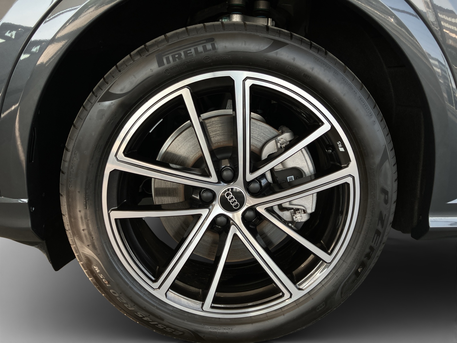 AUDI Q5 TDI quattro 150 kW S-tronic-image-15