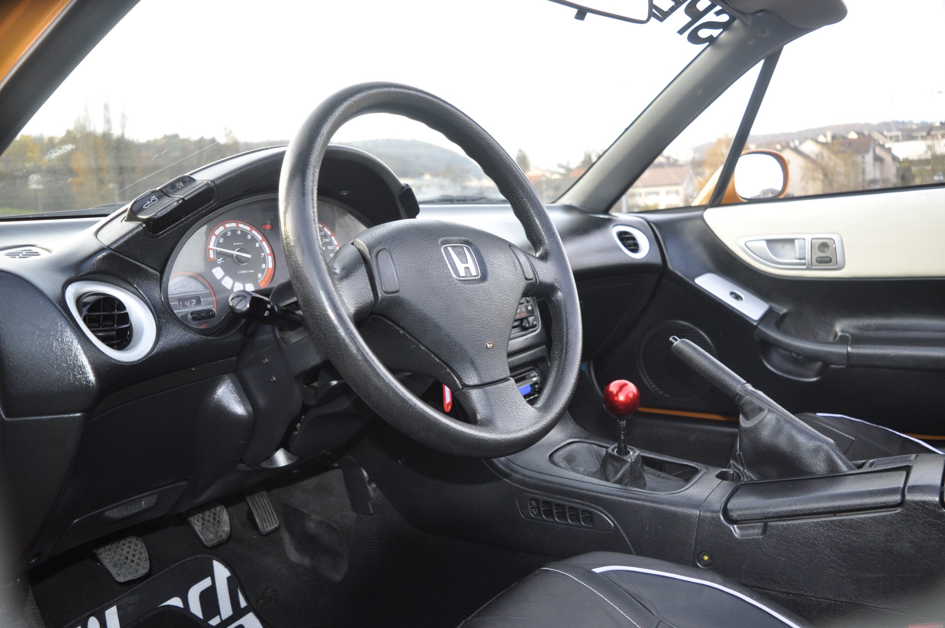 HONDA CRX 1.6i-16 V-TEC VTi-image-12