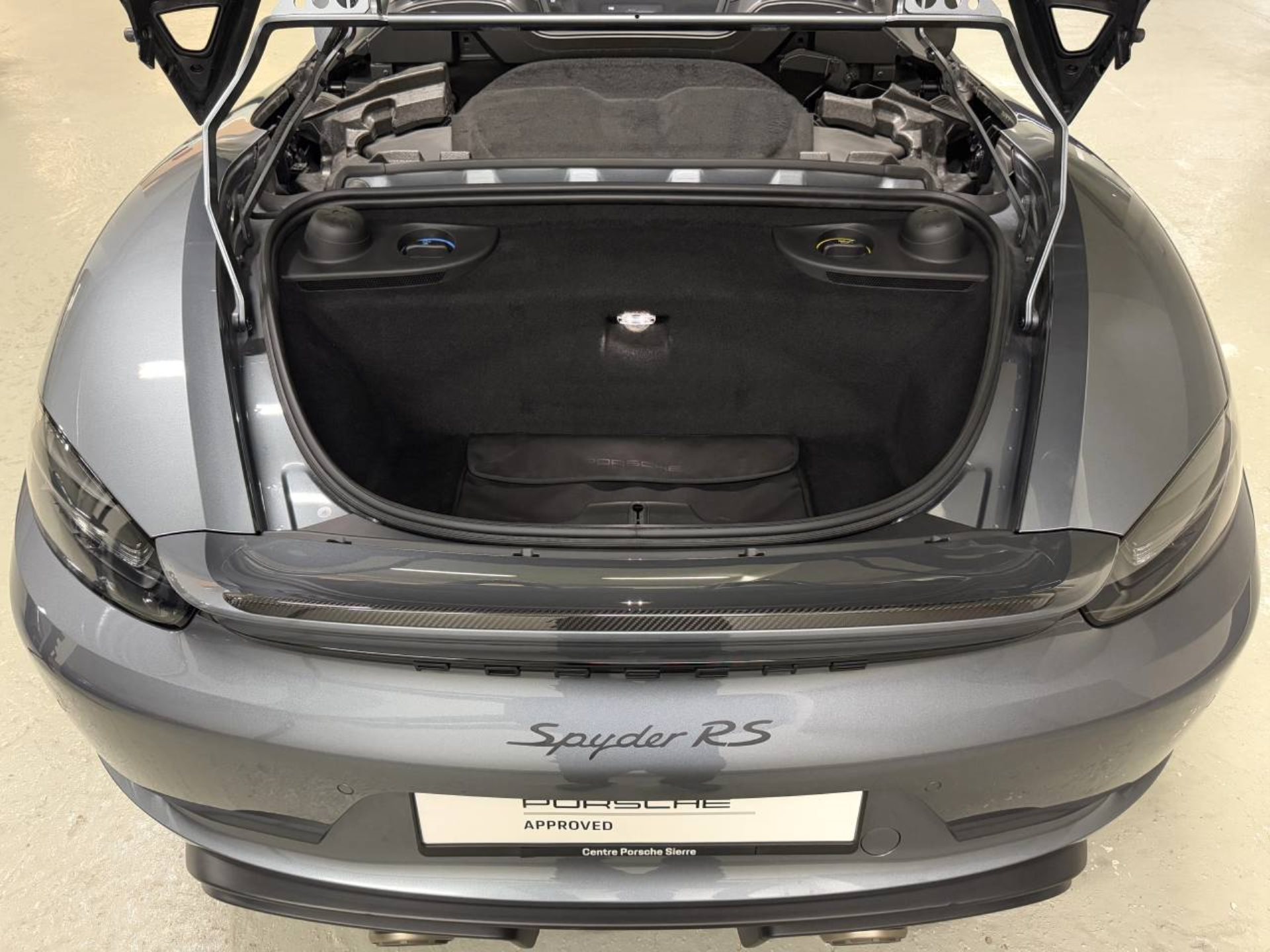 PORSCHE 718 Spyder RS (MY24)-image-18