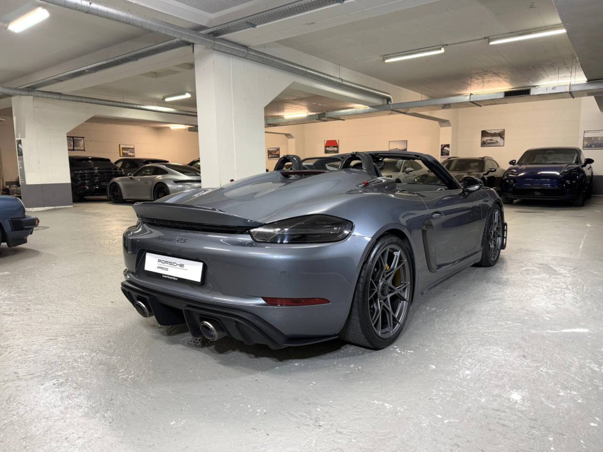 PORSCHE 718 Spyder RS (MY24)-image-6