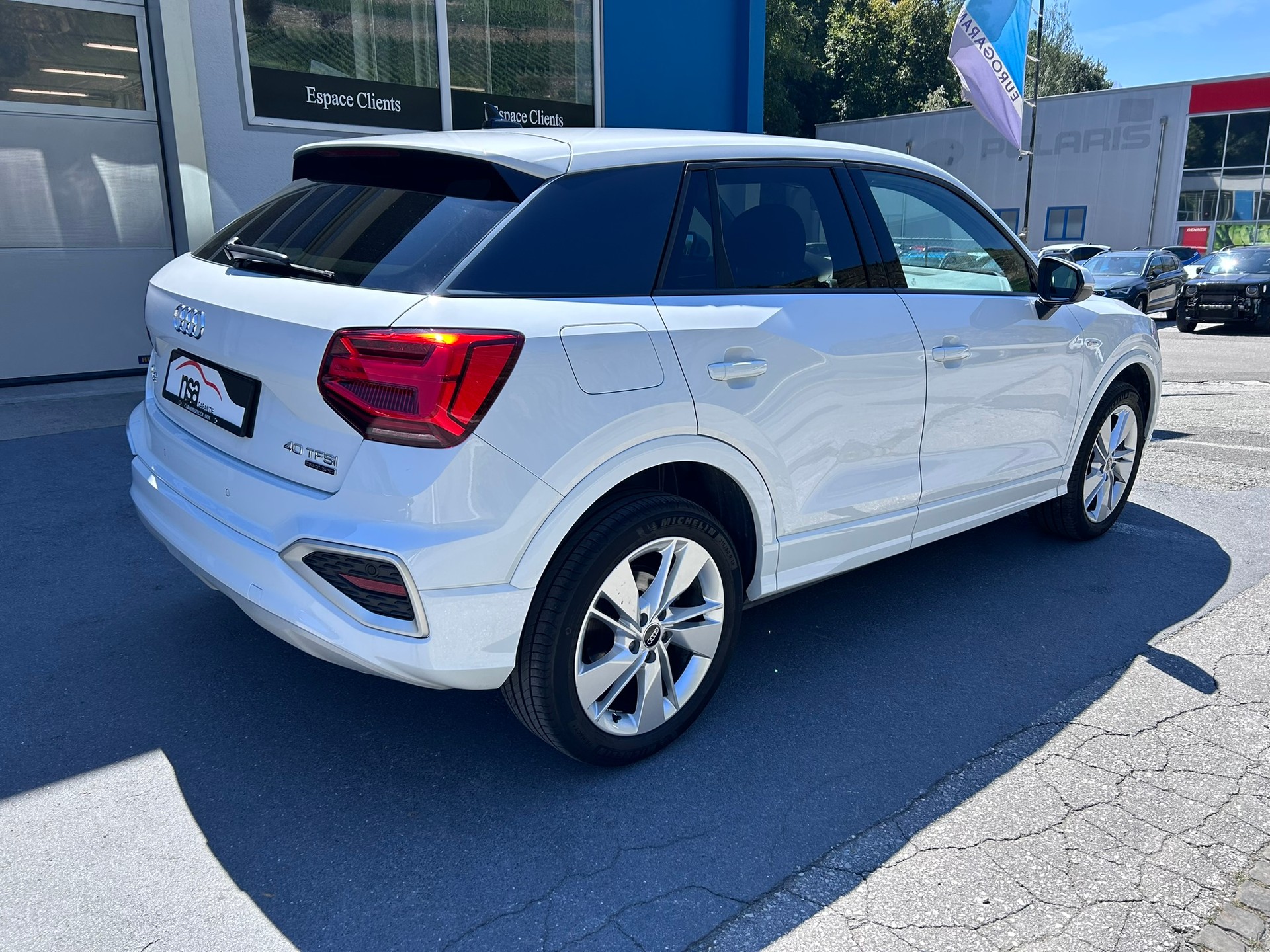AUDI Q2 40 TFSI S Line quattro S-tronic-image-2