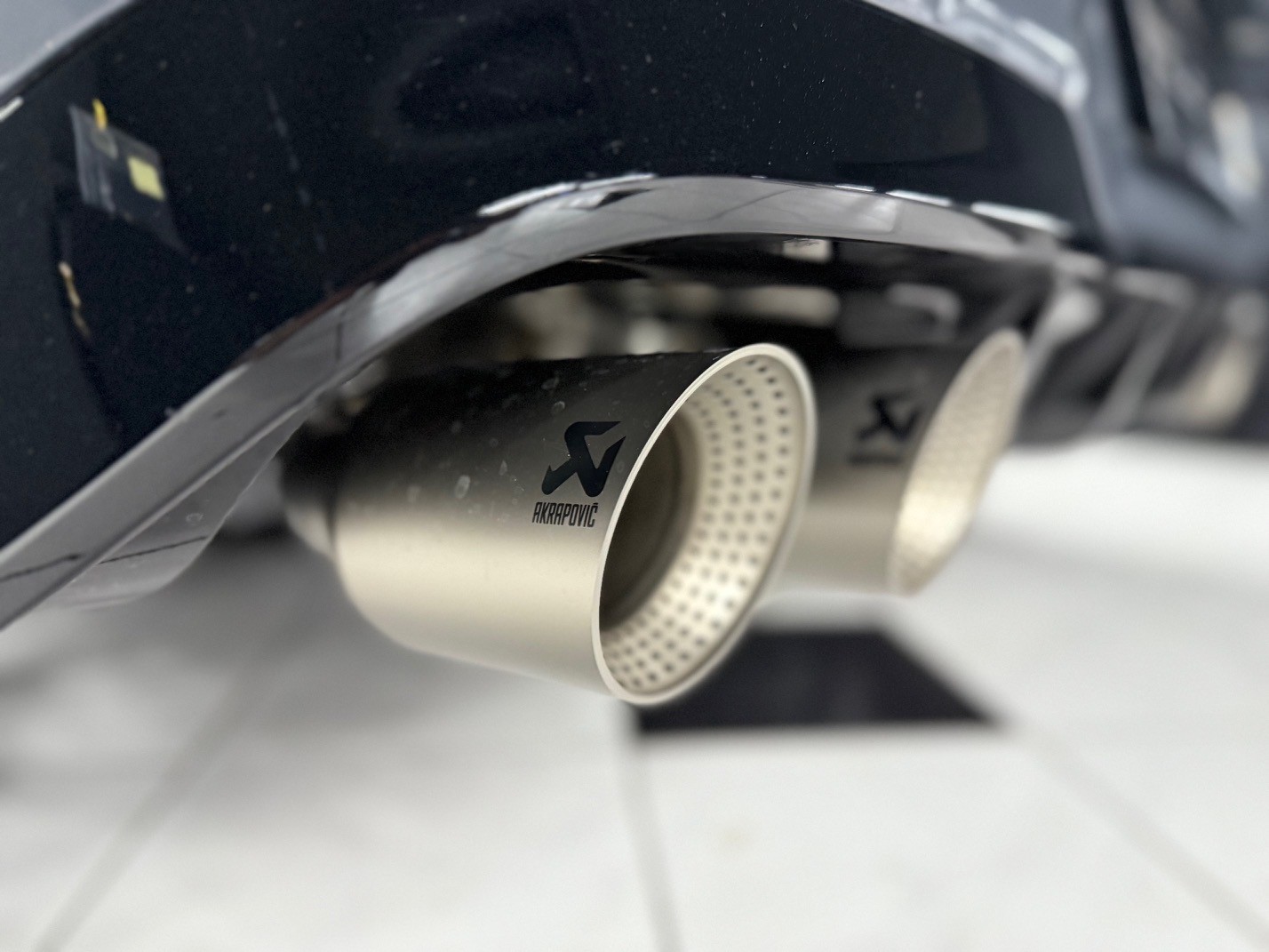 VW Golf 2.0TSI R 4M-image-23