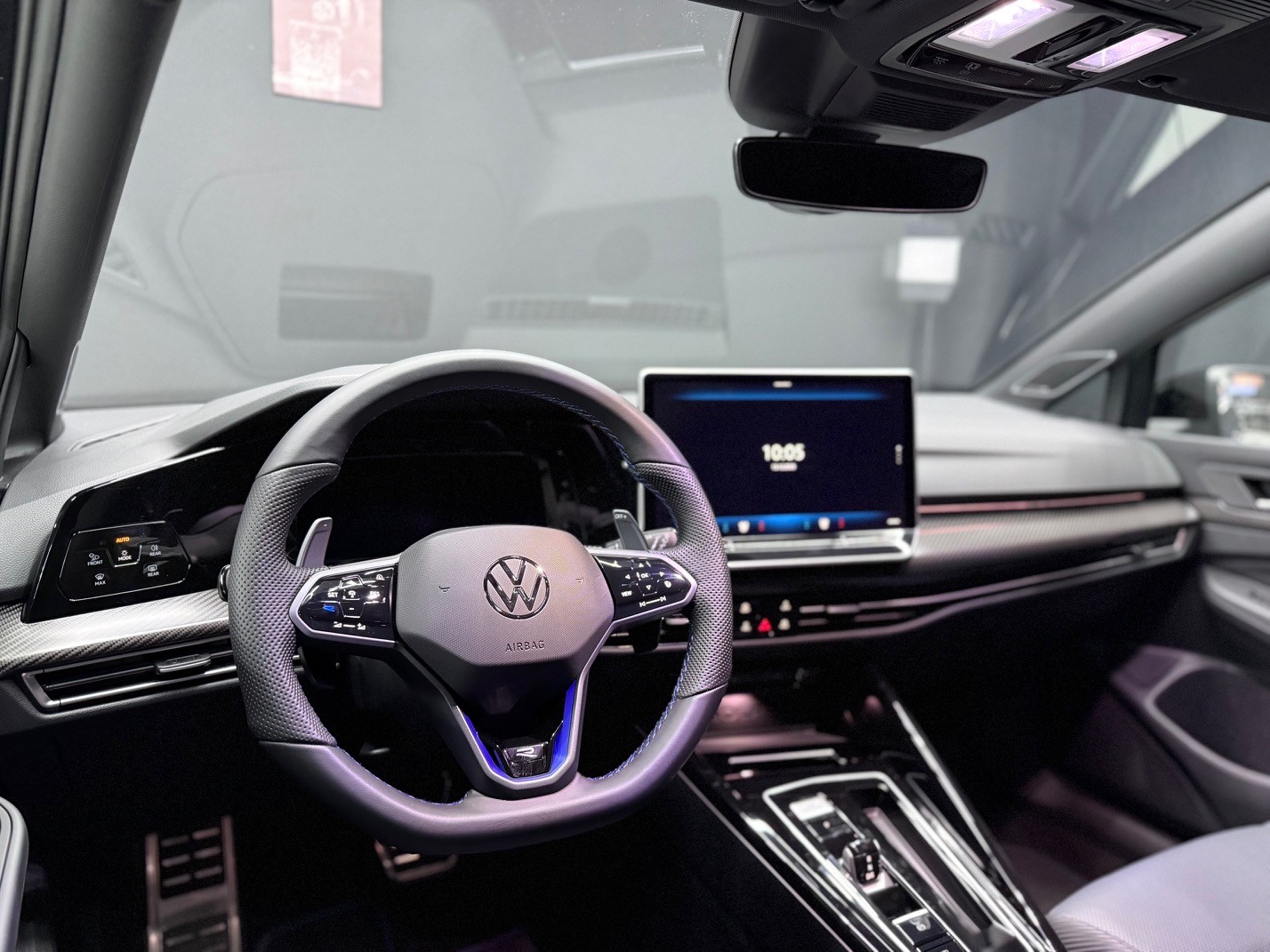 VW Golf 2.0TSI R 4M-image-16