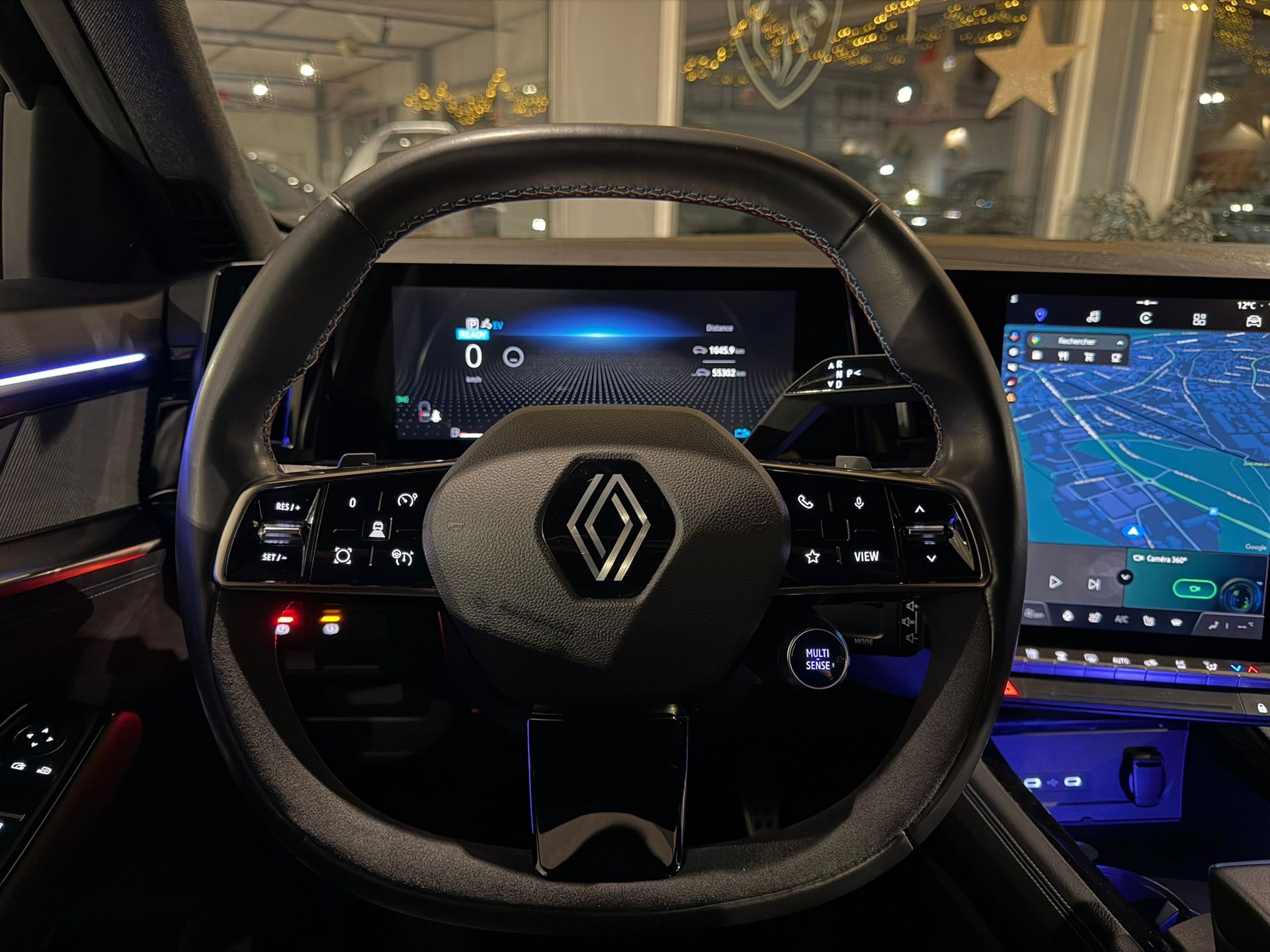 RENAULT Austral 1.2 HEV 200 Iconic Esprit Alpine A ** Visite sur RDV **-image-13