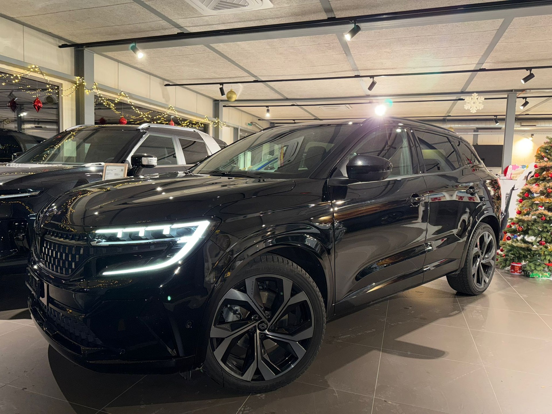 RENAULT Austral 1.2 HEV 200 Iconic Esprit Alpine A ** Visite sur RDV **