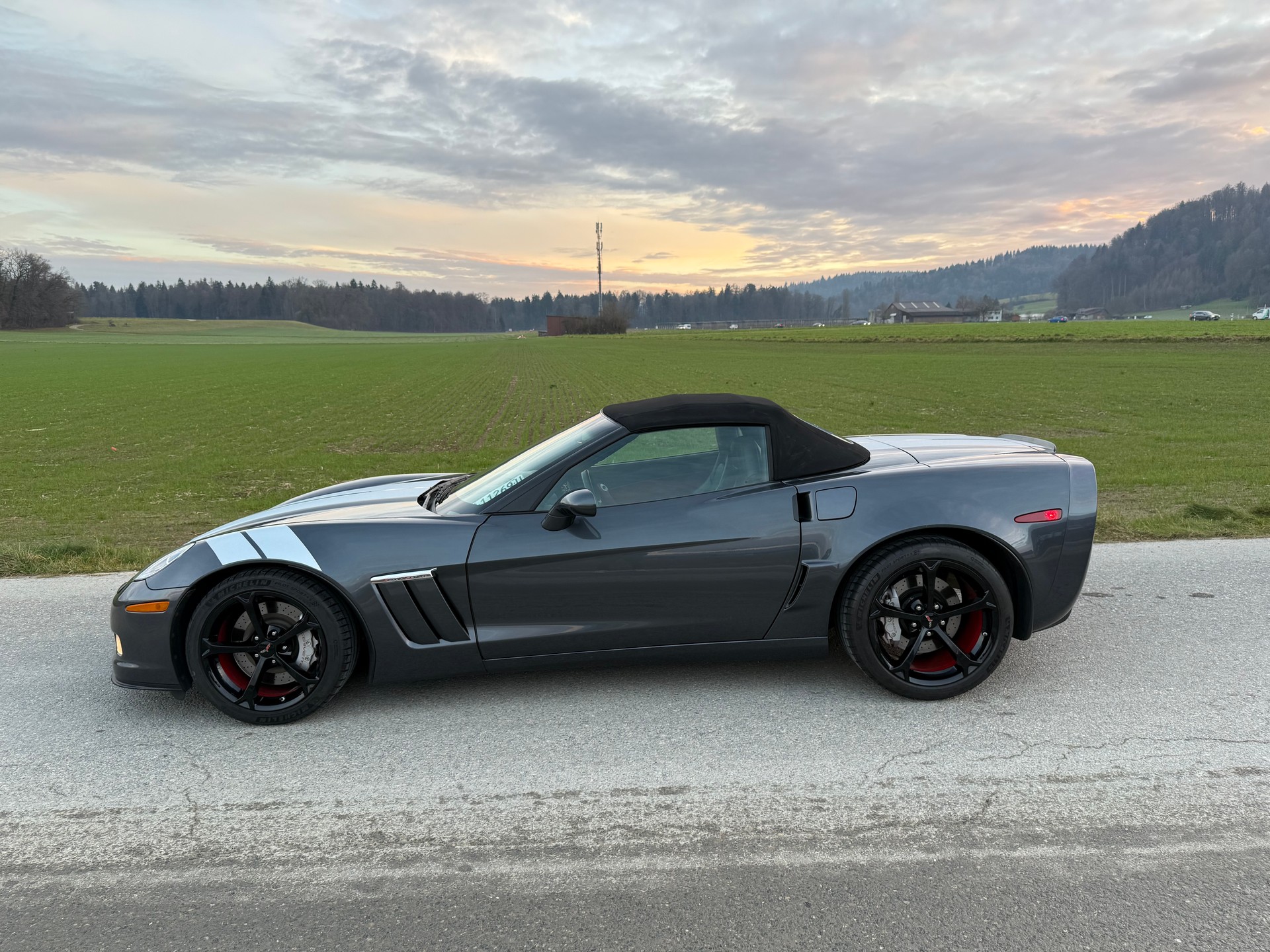 CHEVROLET Grand Sport-image-0