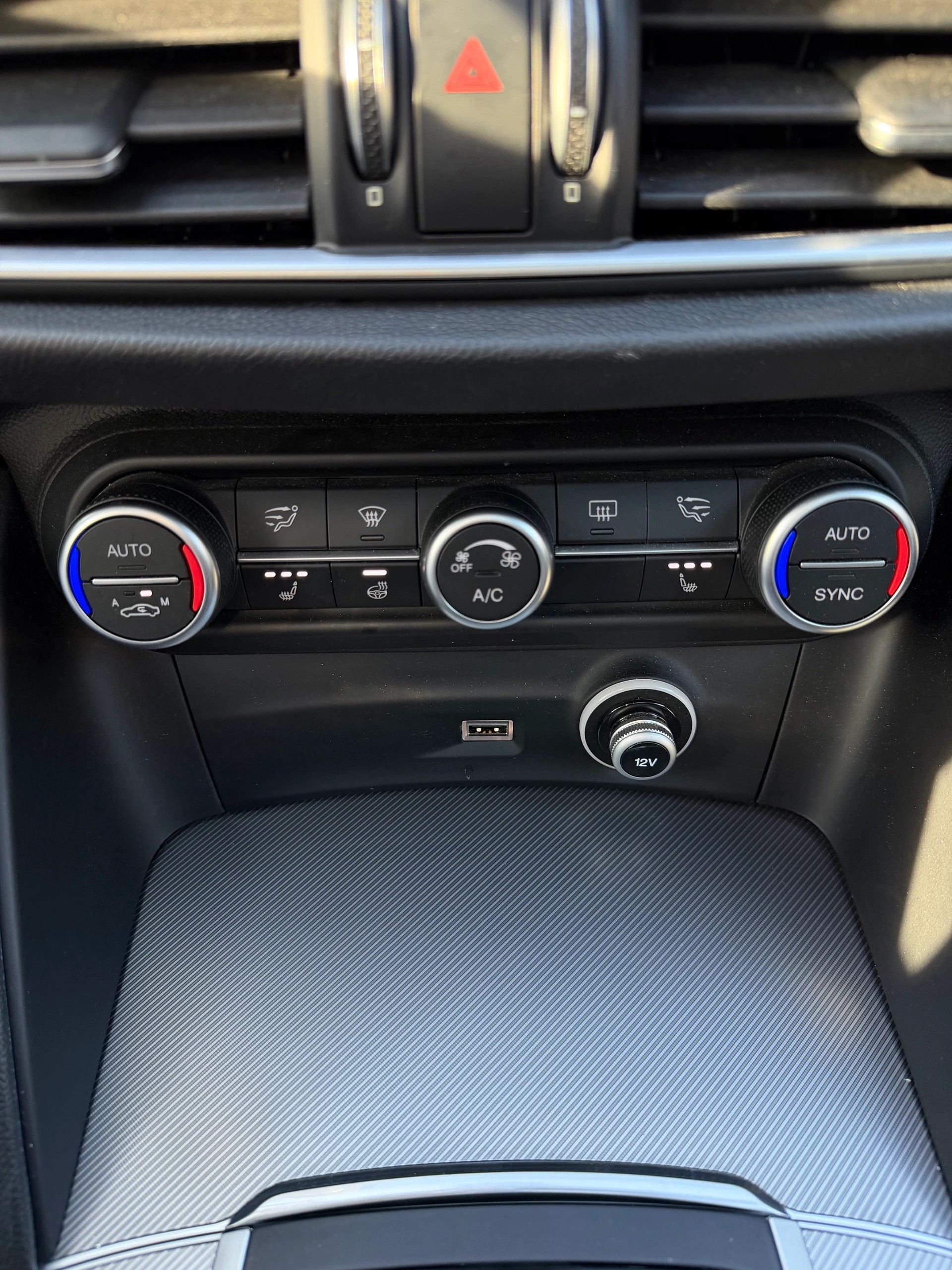 ALFA ROMEO Stelvio 2.0 TI Q4 Automatic-image-12