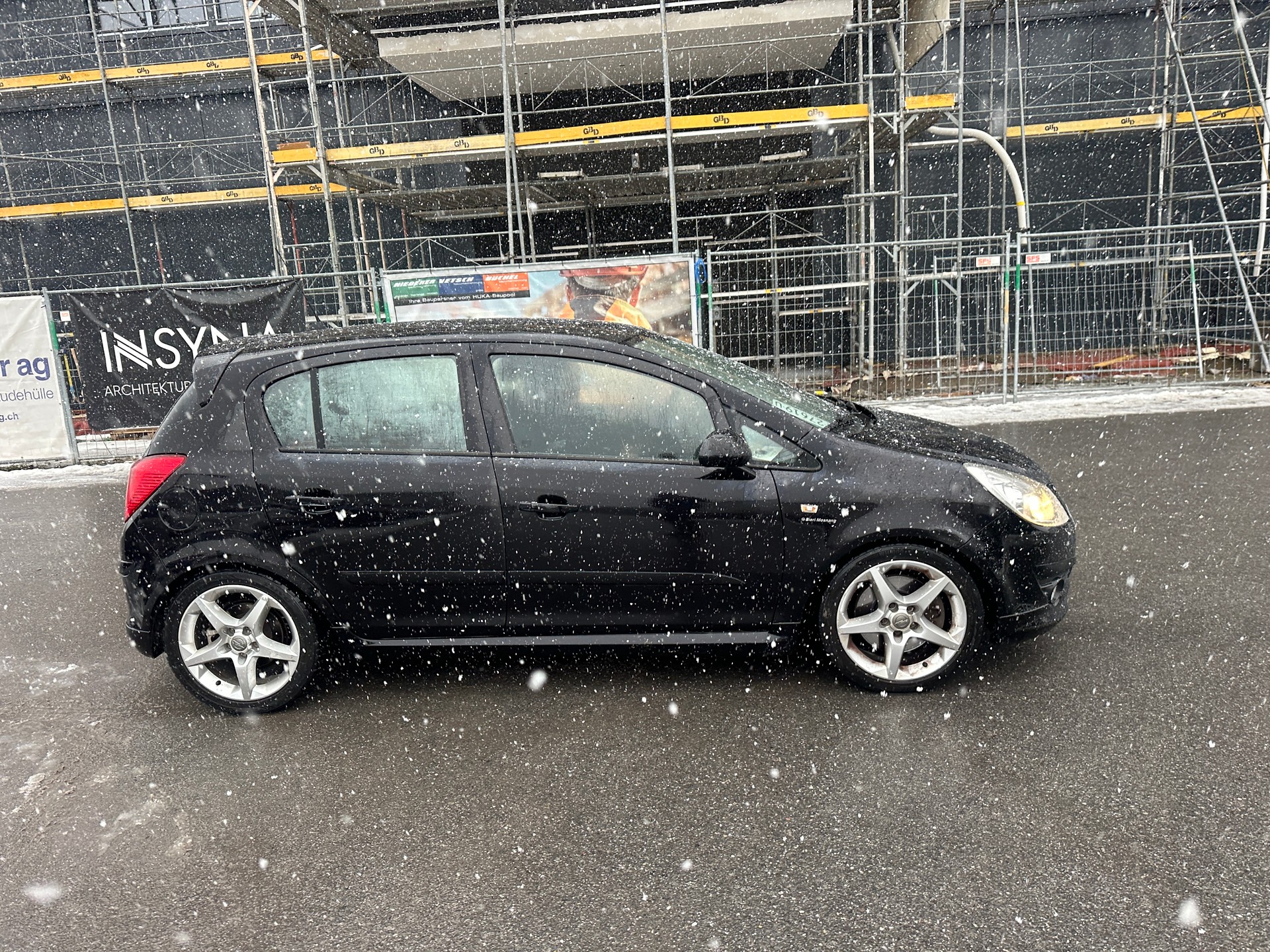OPEL Corsa 1.6 Turbo GSi-image-1