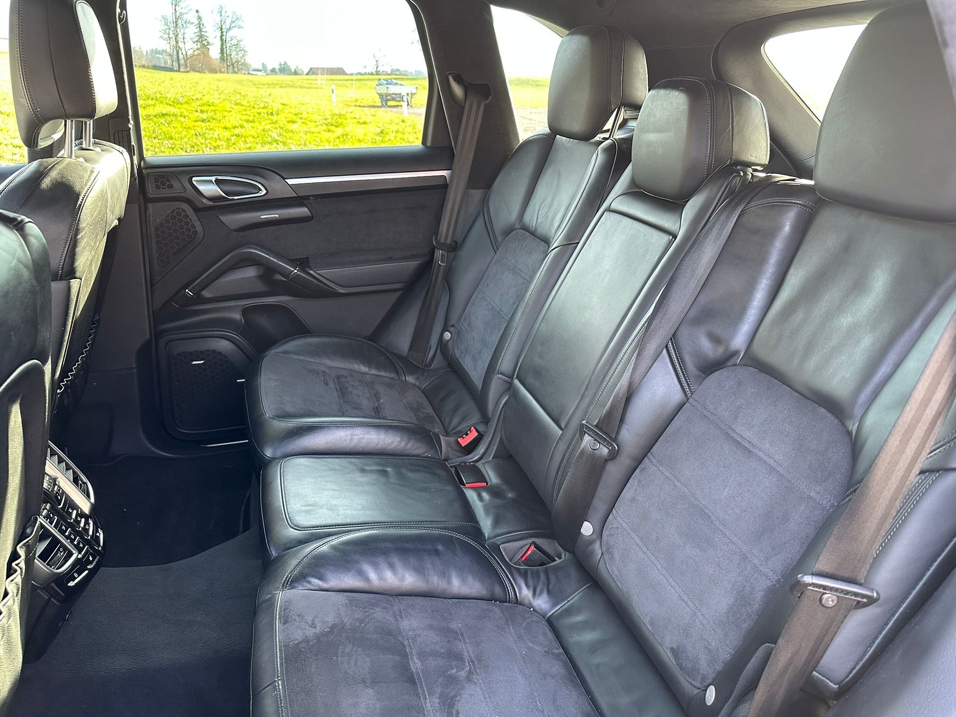 PORSCHE Cayenne GTS-image-9