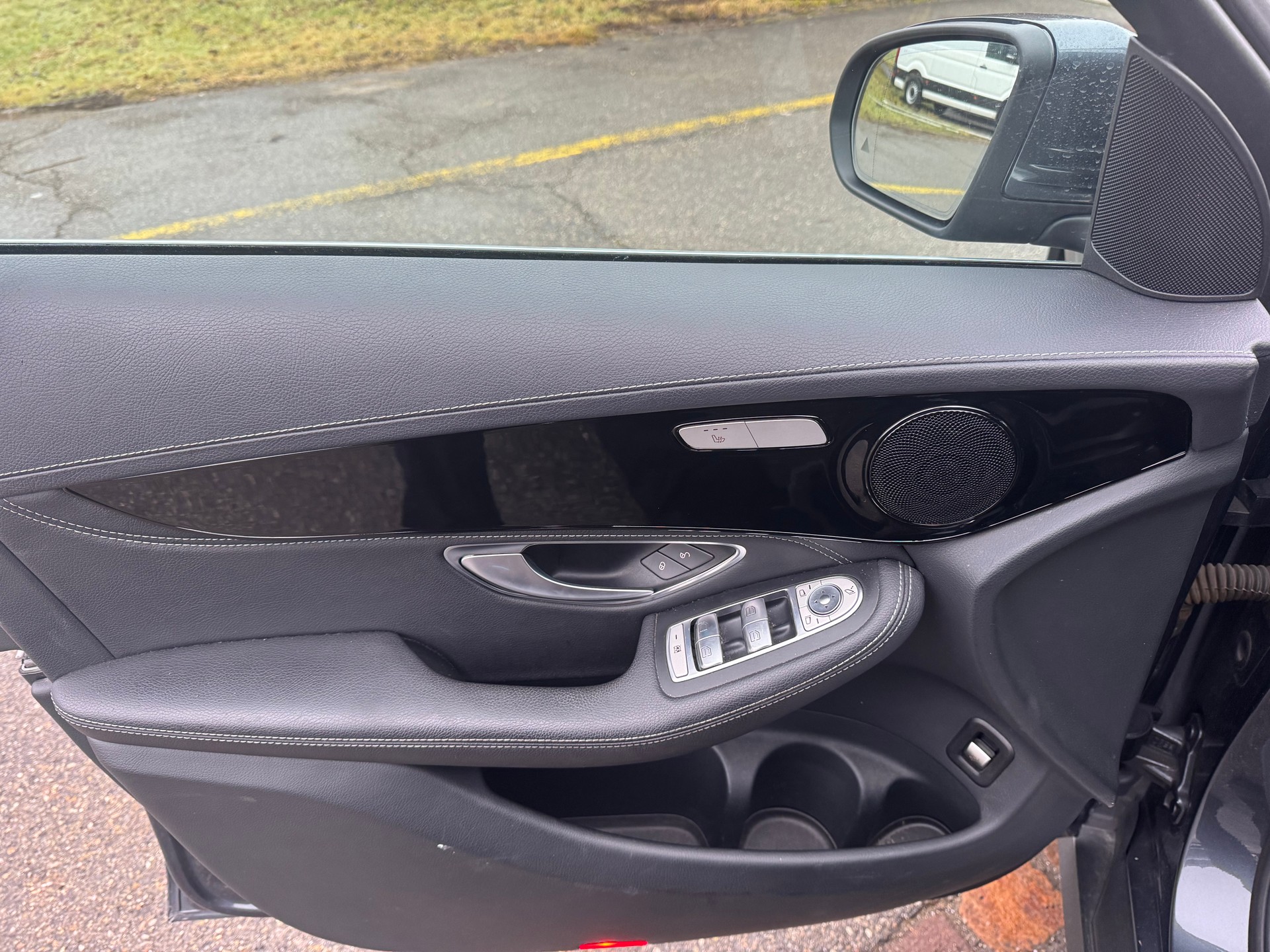 MERCEDES-BENZ GLC 250 d Exclusive 4Matic 9G-Tronic-image-7