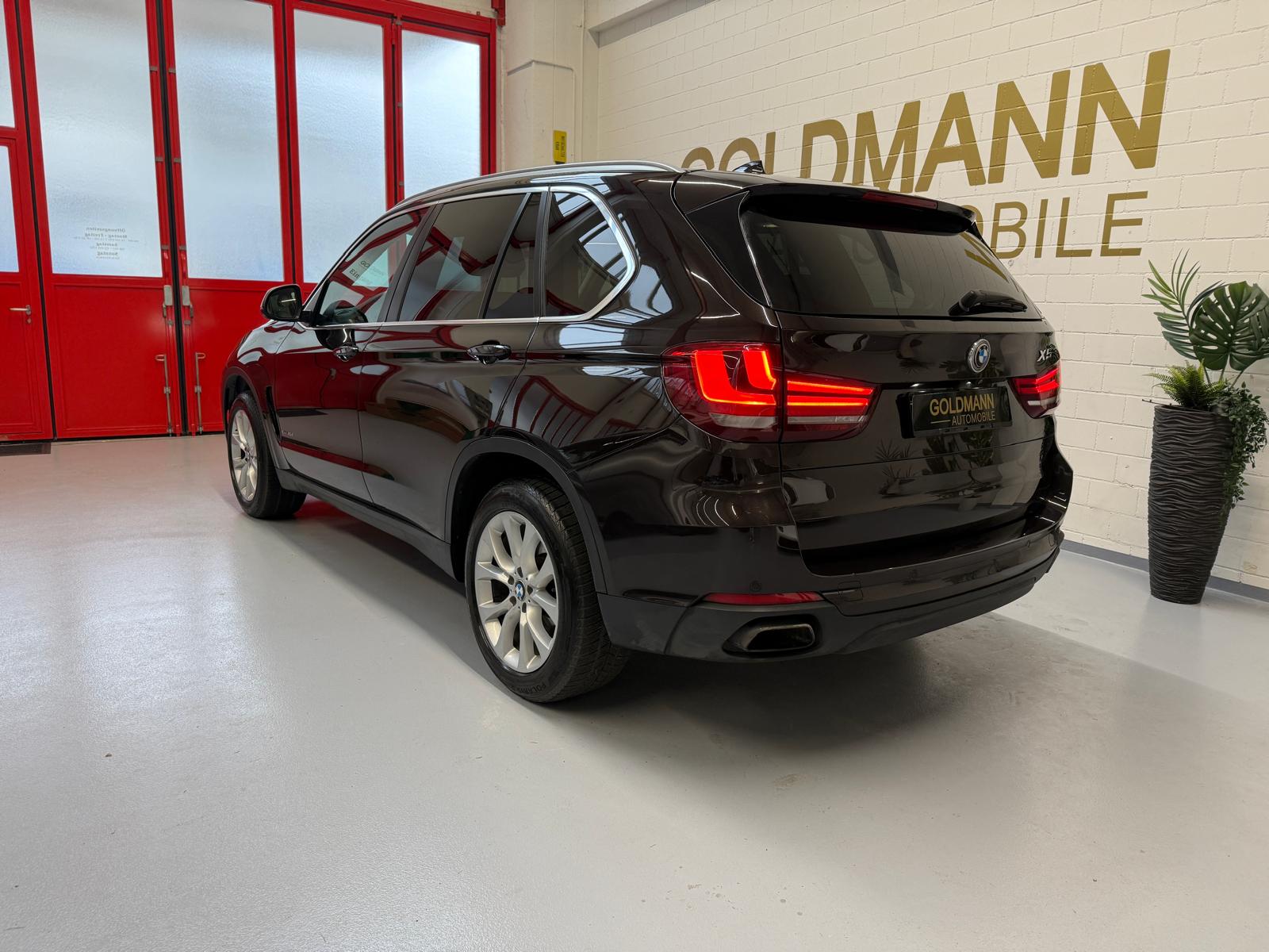 BMW X5 xDrive 40d Steptronic-image-5