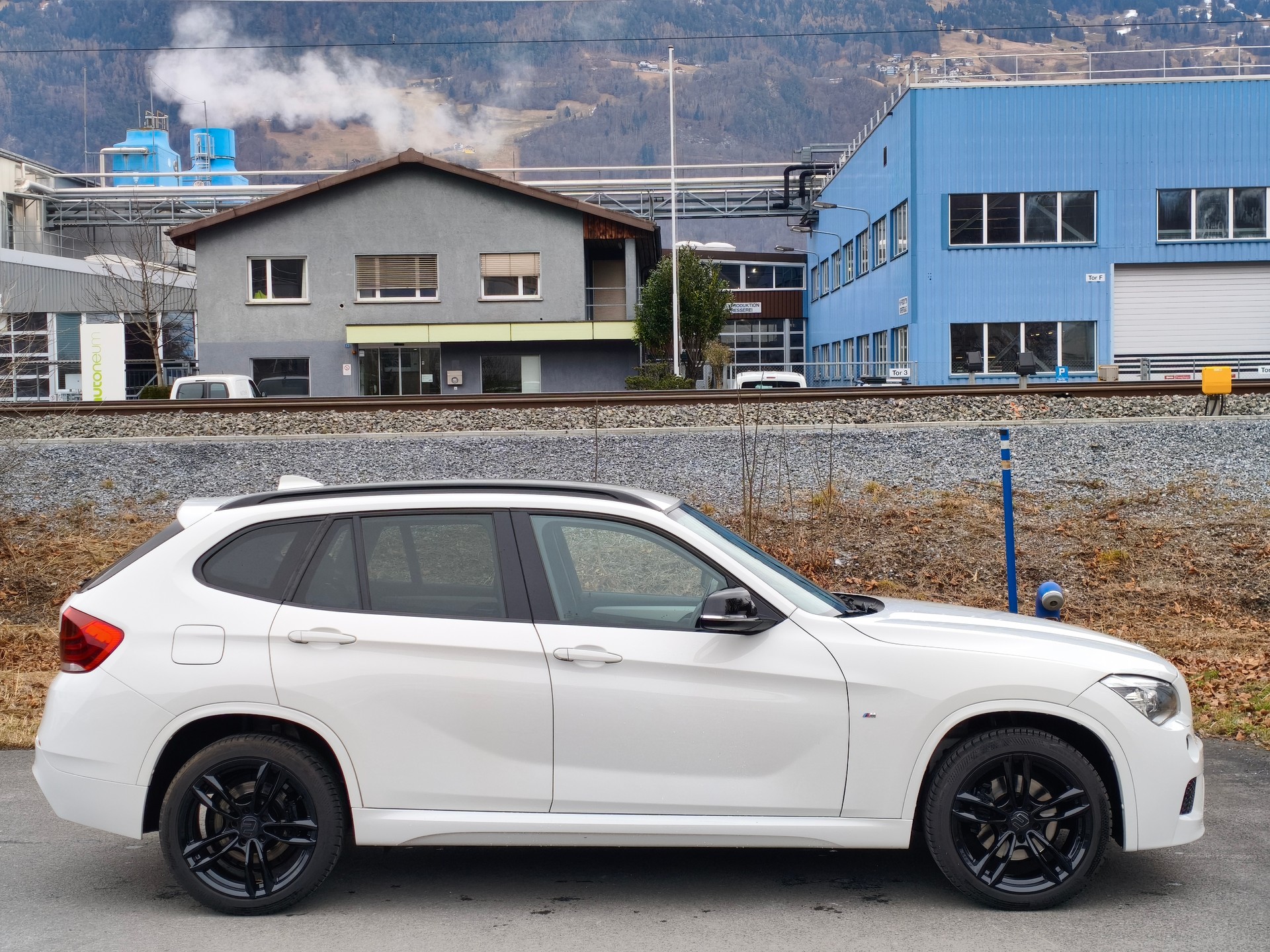 BMW X1 xDrive 18d Sport Line-image-4