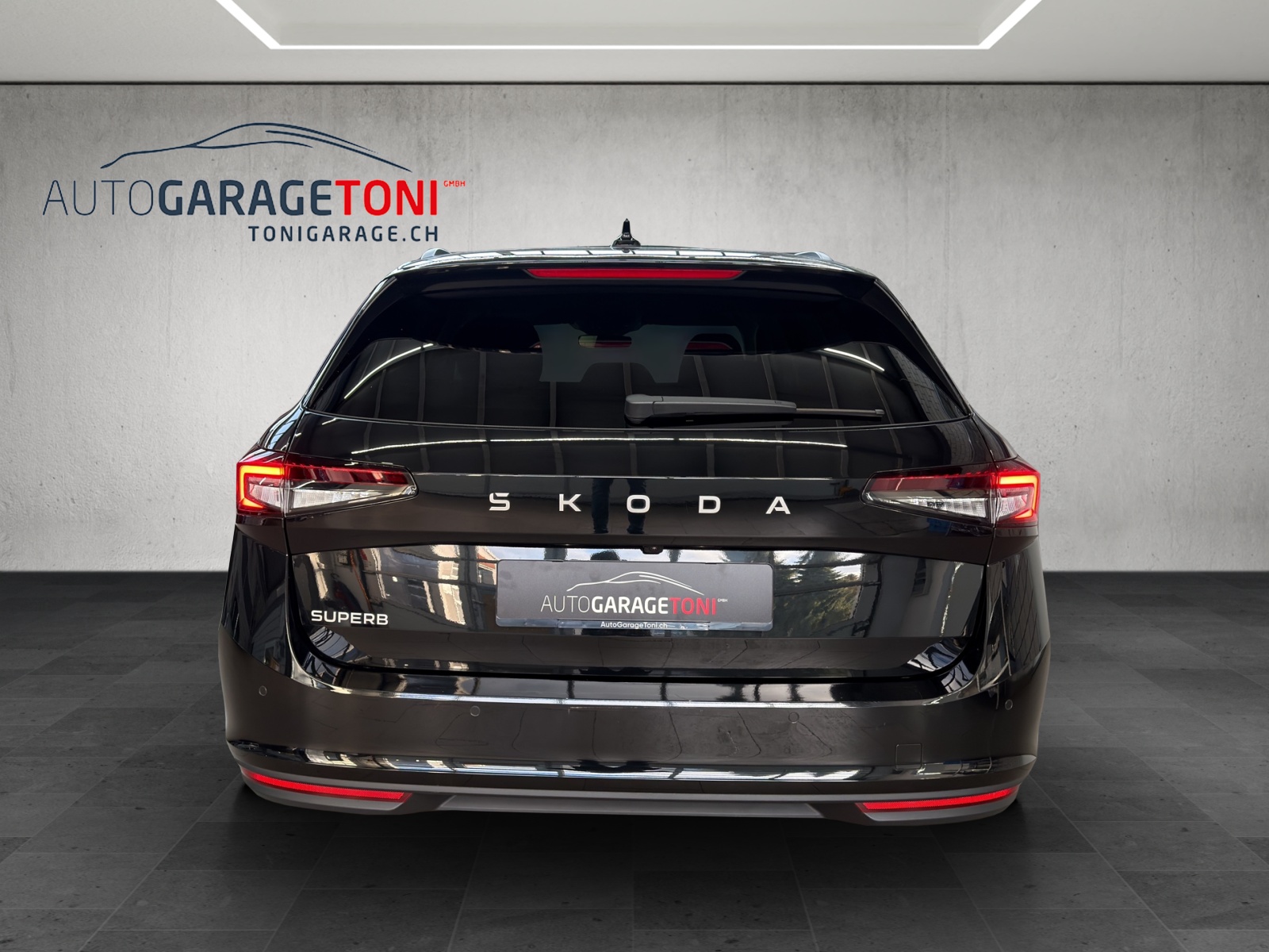 SKODA Superb Combi 1.5 eTSI Selection DSG *Werksgarantie bis 03.2030*-image-7