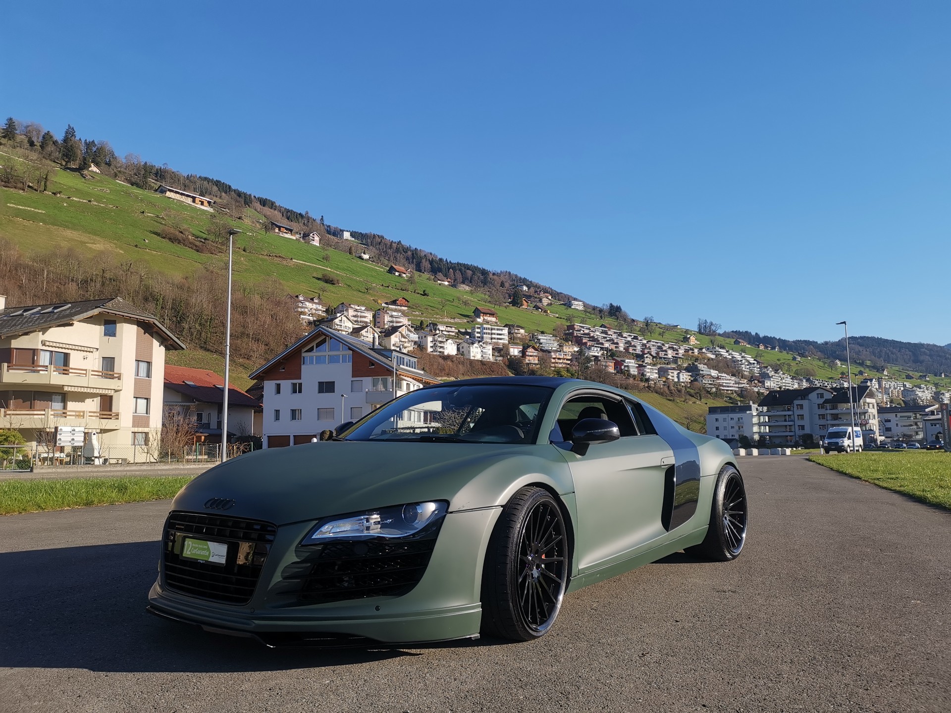 AUDI R8 Coupé 4.2-image-12
