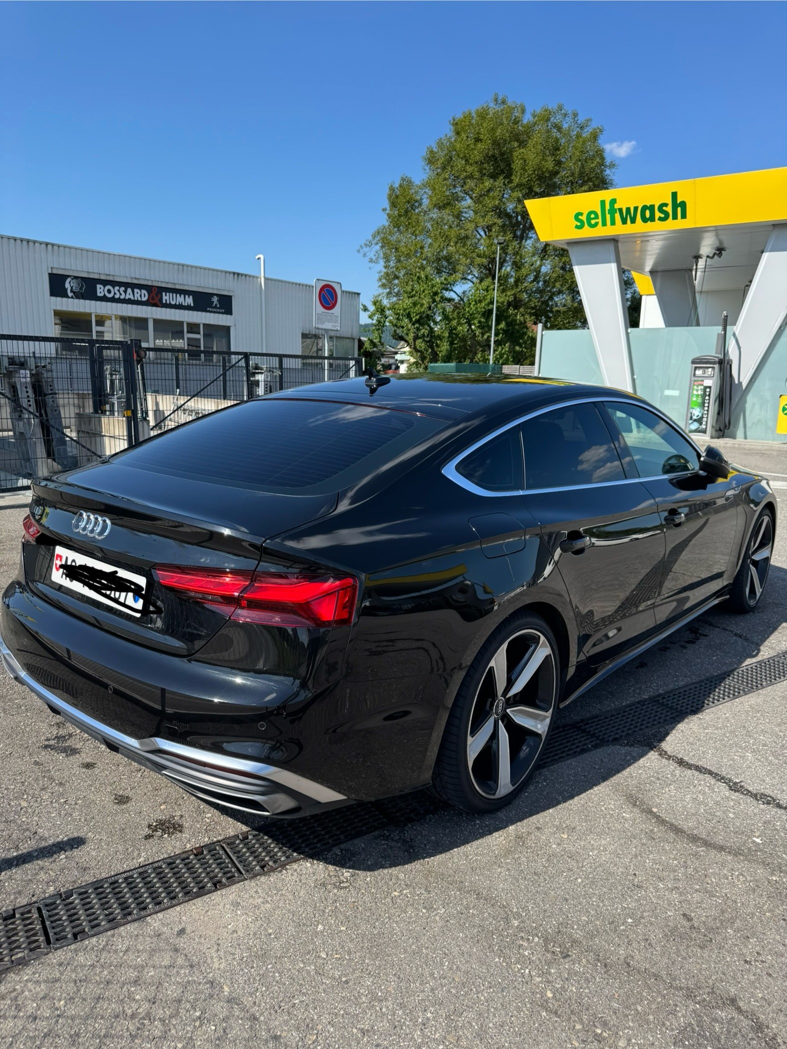 AUDI A5 Sportback 45 TFSI S-Line S-tronic-image-4