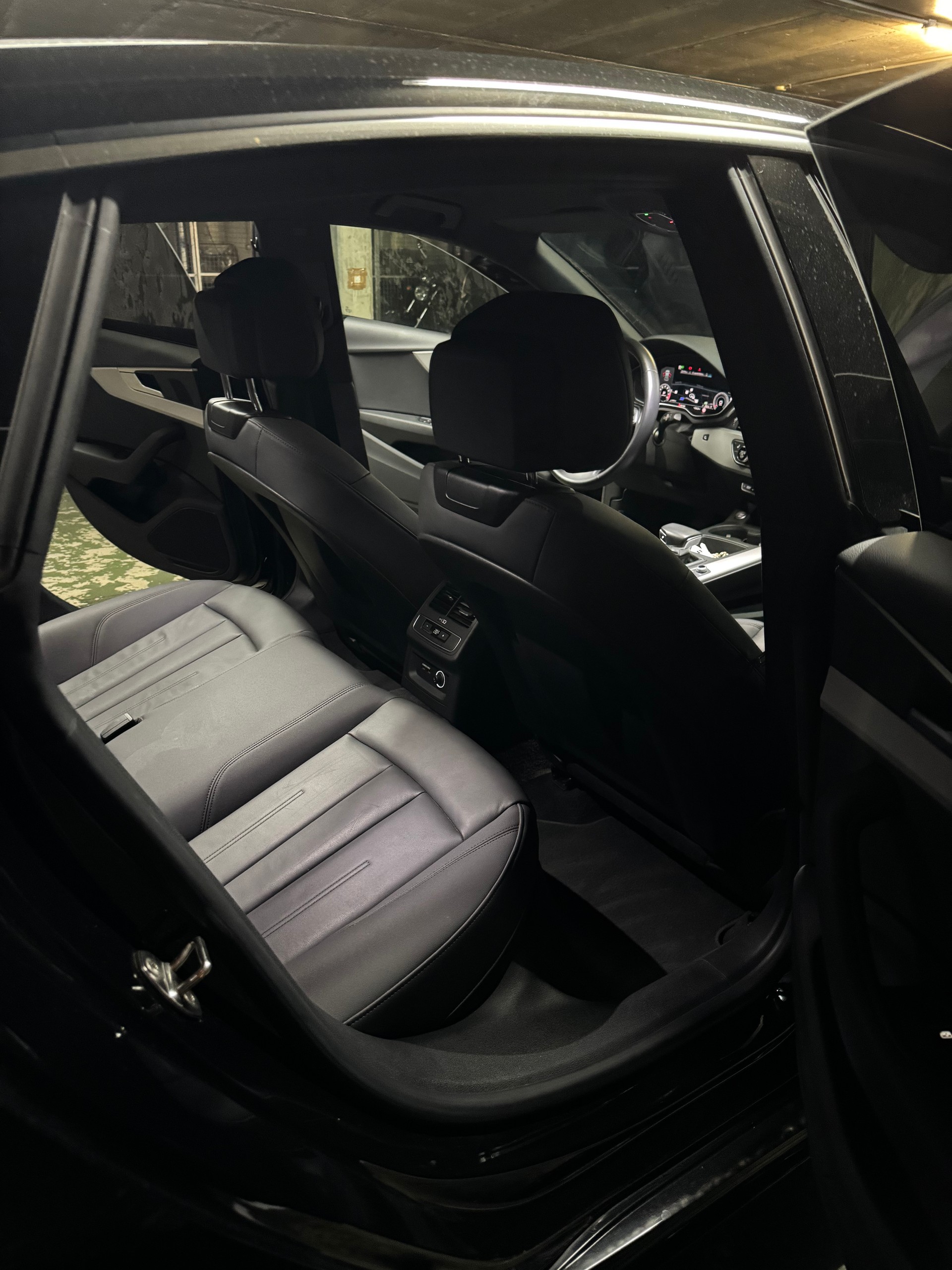 AUDI A5 Sportback 45 TFSI S-Line S-tronic-image-8