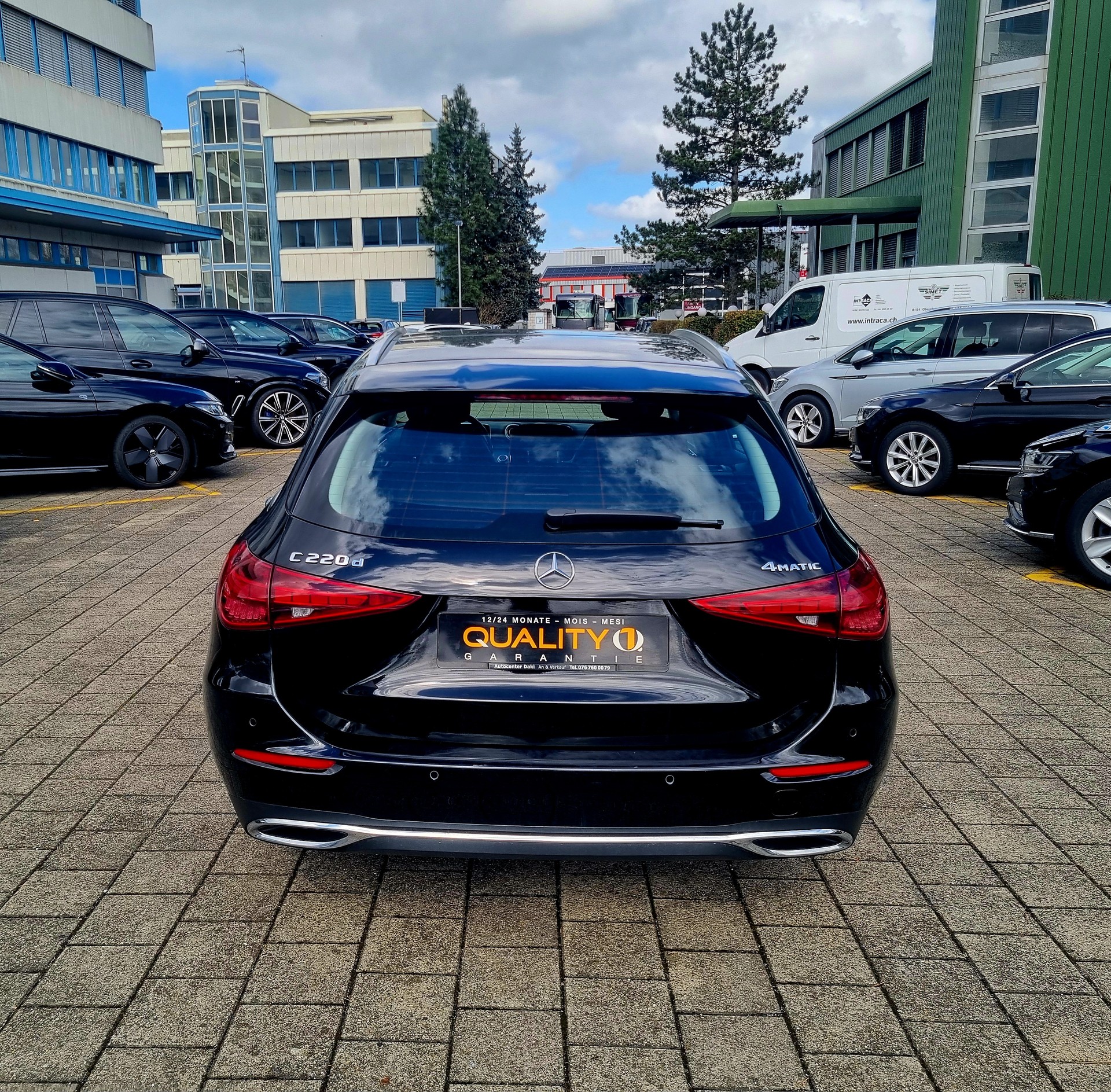 MERCEDES-BENZ C 220 d T Avantgarde-image-3