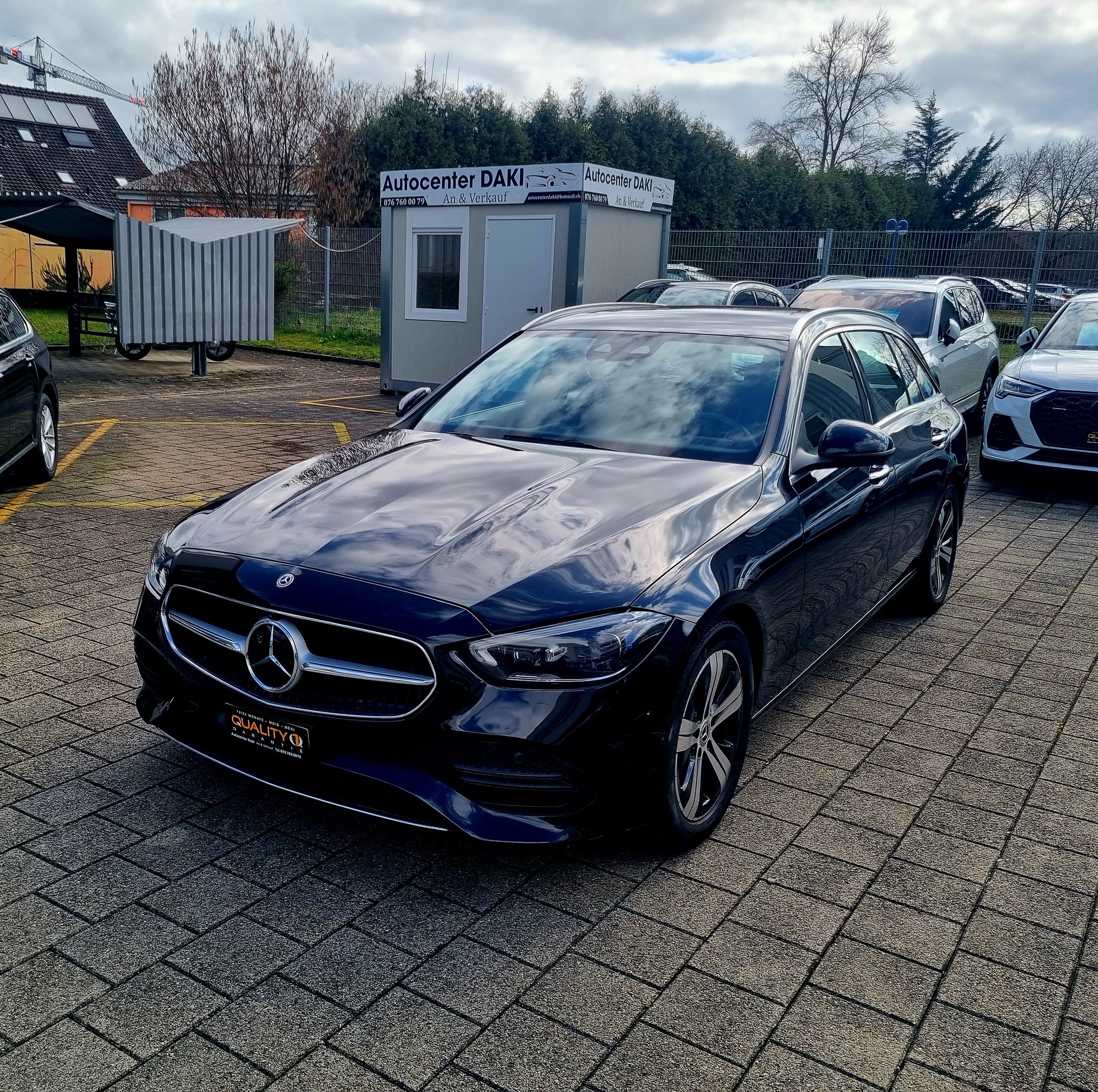 MERCEDES-BENZ C 220 d T Avantgarde-image-0