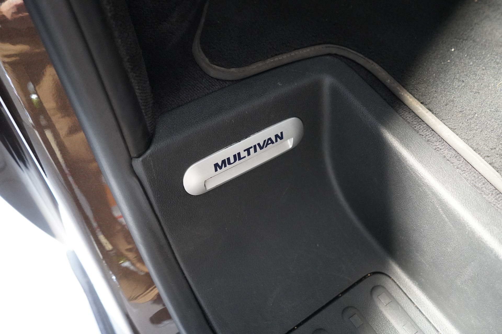 VW Multivan 2.0BiTDI Comfort 4Matic-image-19