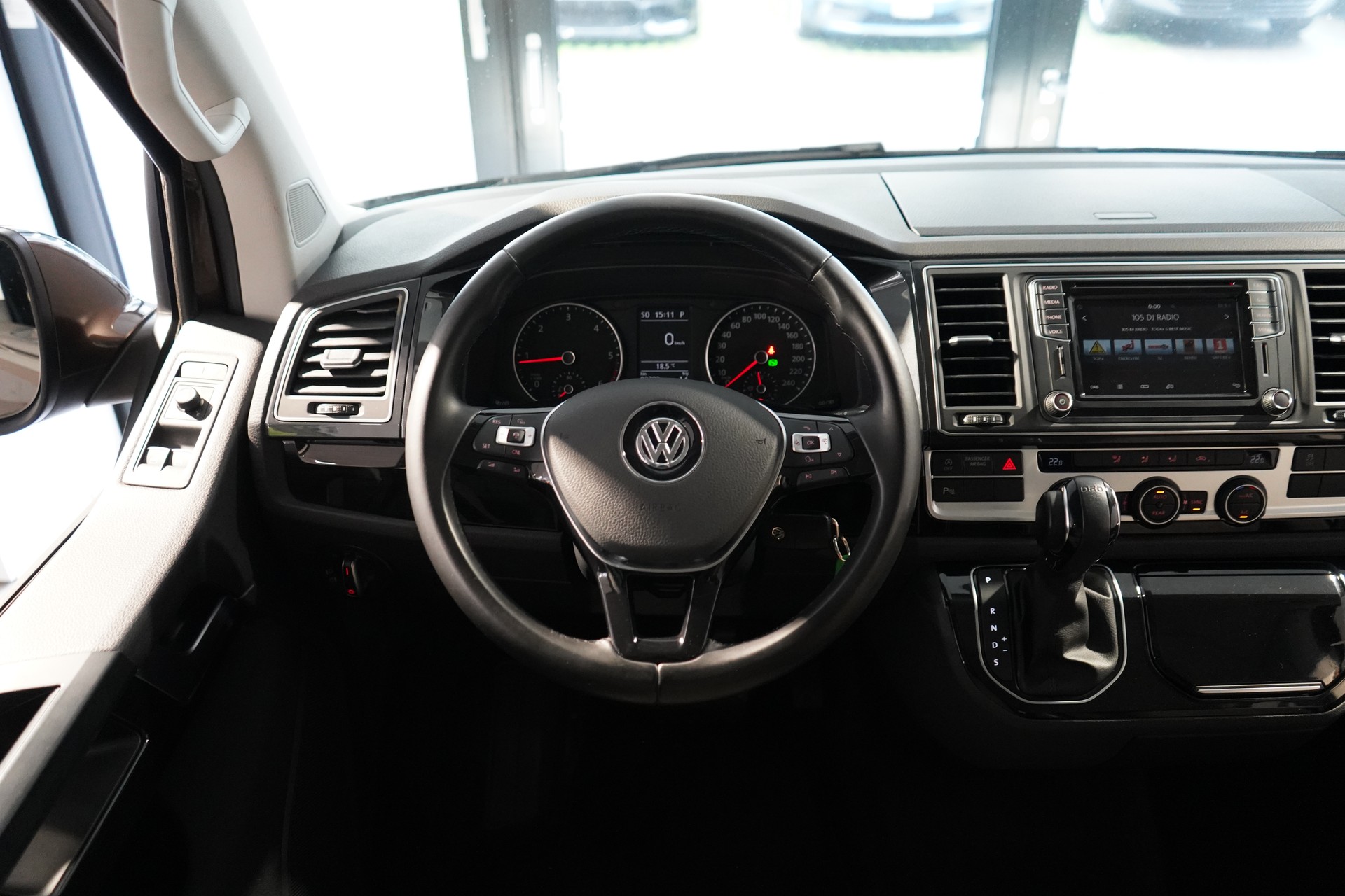 VW Multivan 2.0BiTDI Comfort 4Matic-image-7