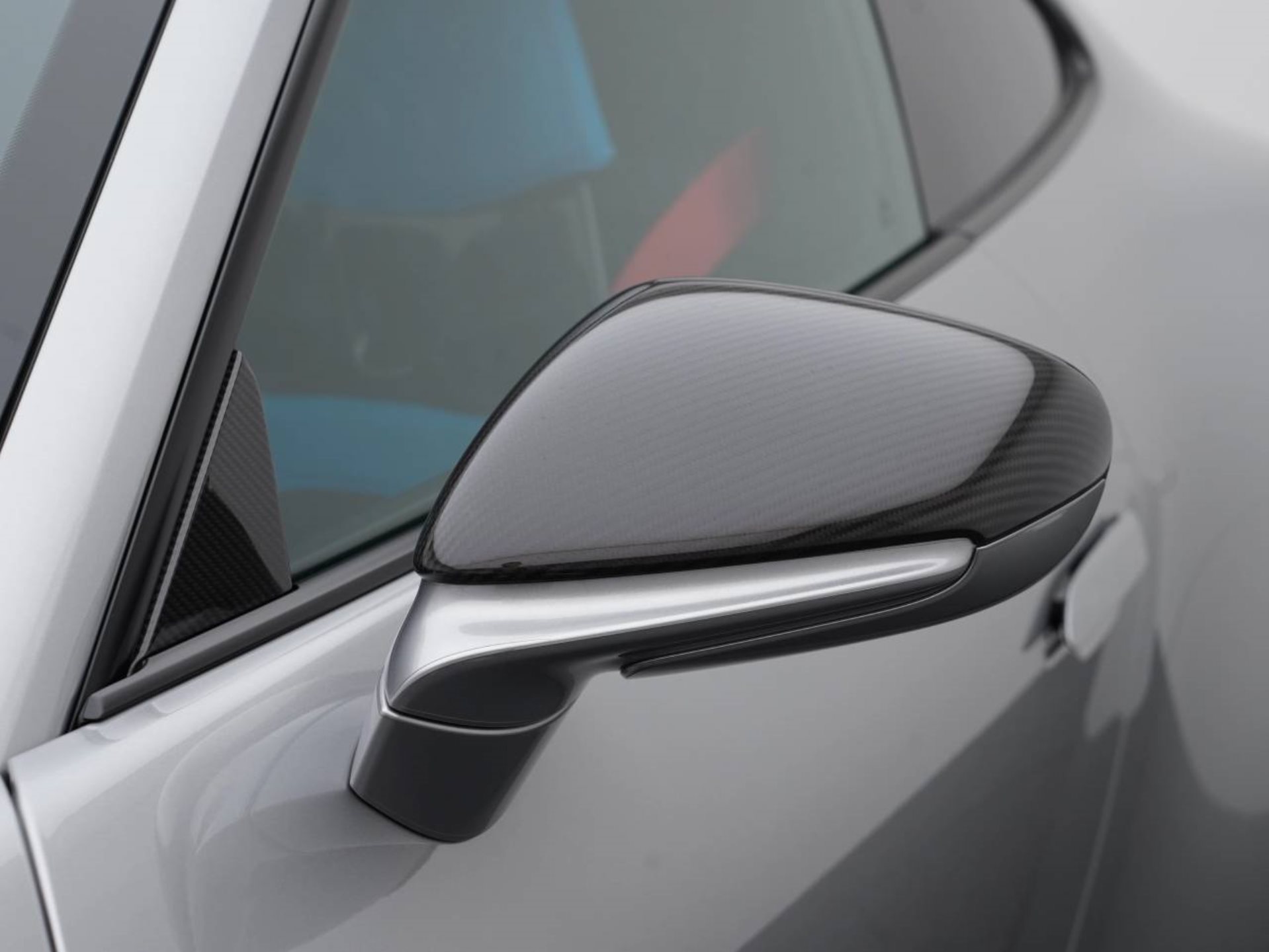 PORSCHE 911 GT3 mit Touring-Paket-image-13